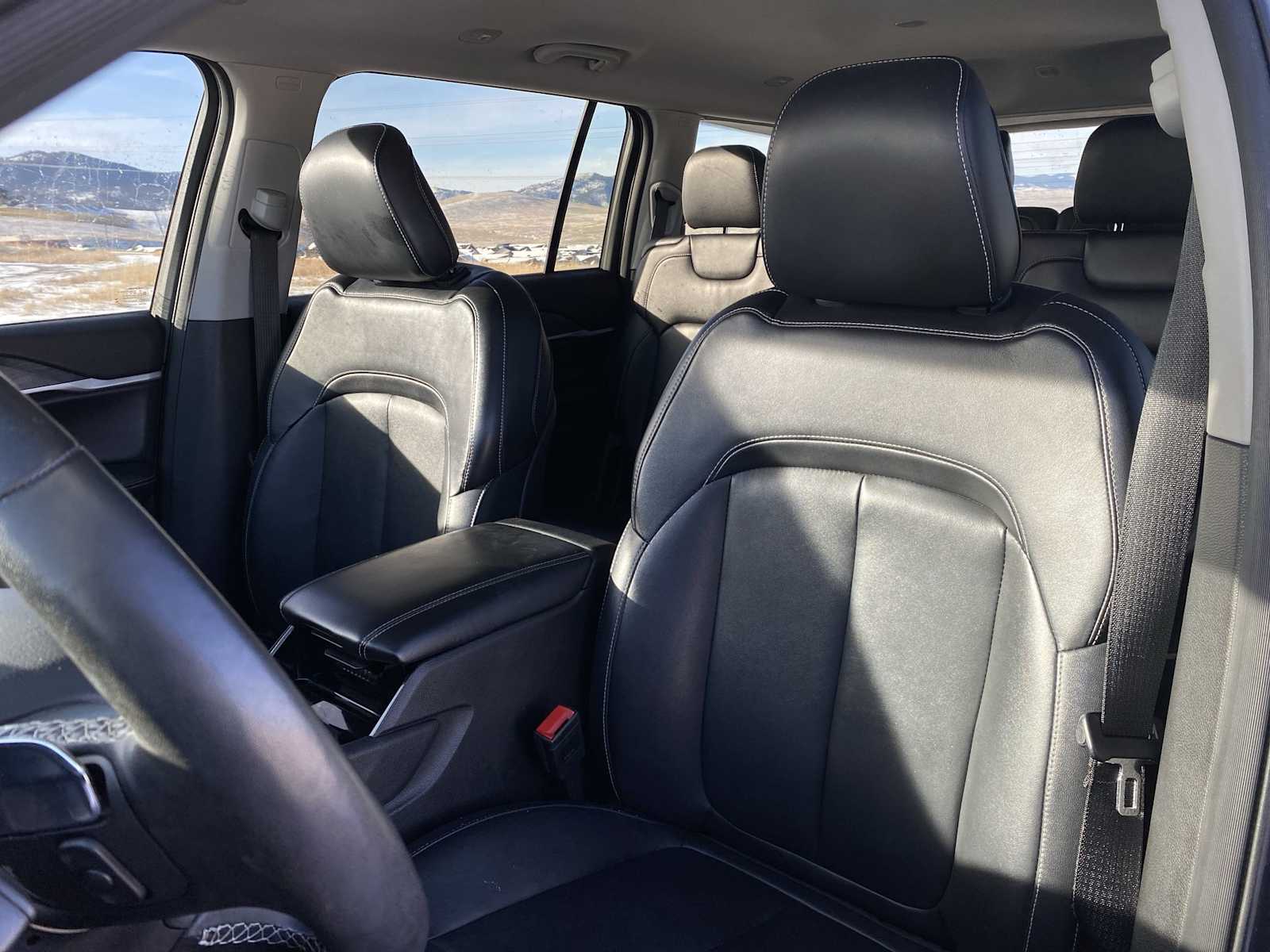 Thumbnail: 2022 Jeep Grand Cherokee - 15