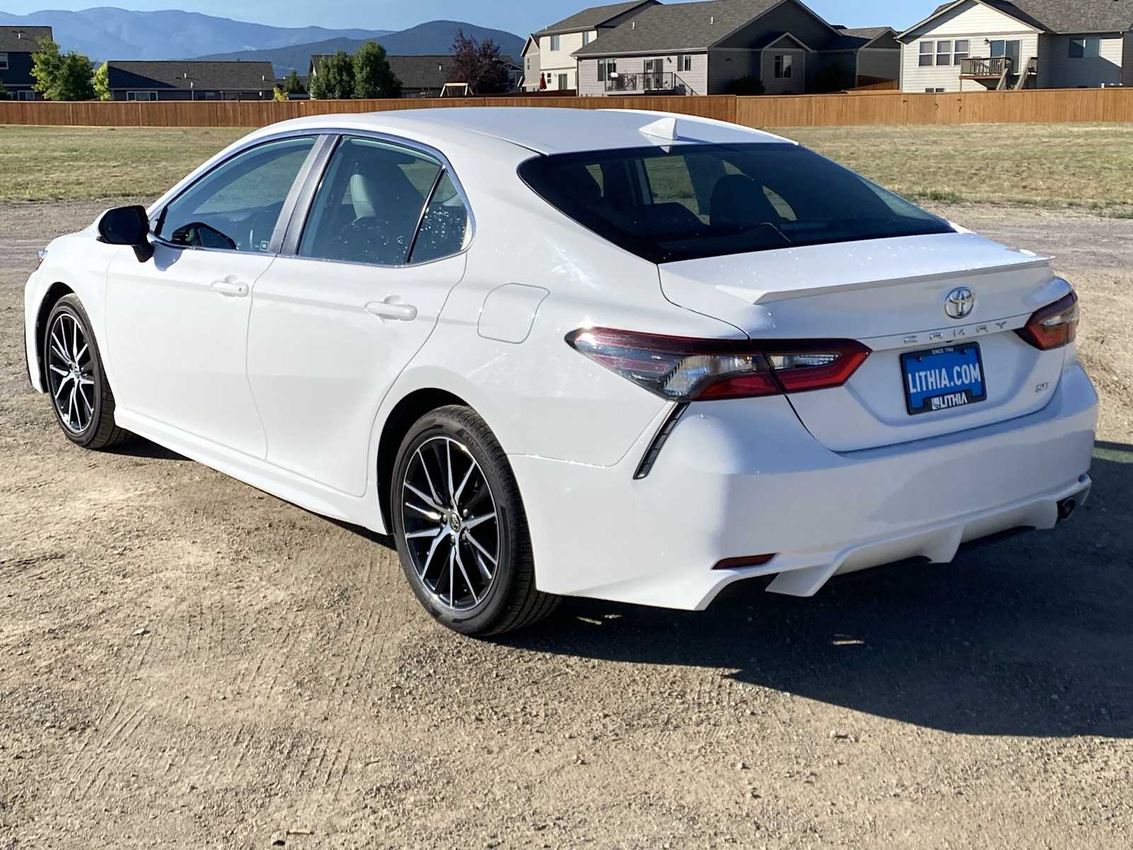 Thumbnail: 2021 Toyota Camry - 11