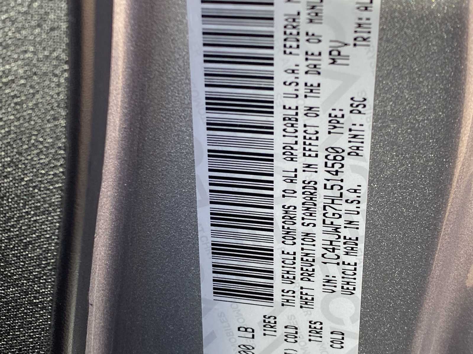 Thumbnail: 2017 Jeep Wrangler - 21