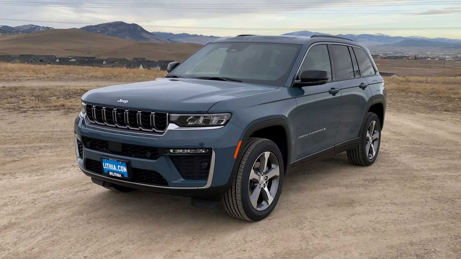Thumbnail: 2026 Jeep Grand Cherokee - 4