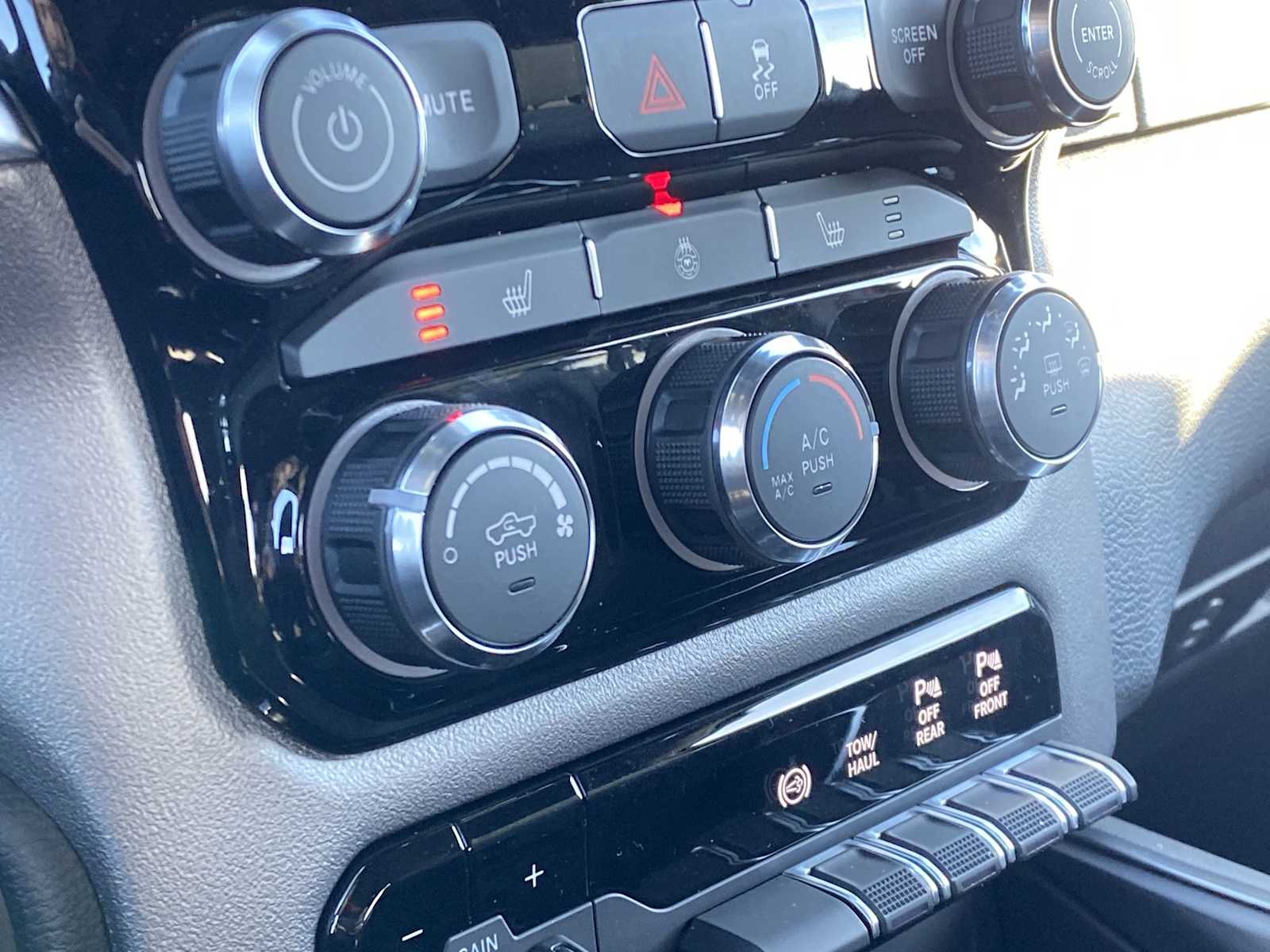 Thumbnail: 2026 RAM 3500 - 26