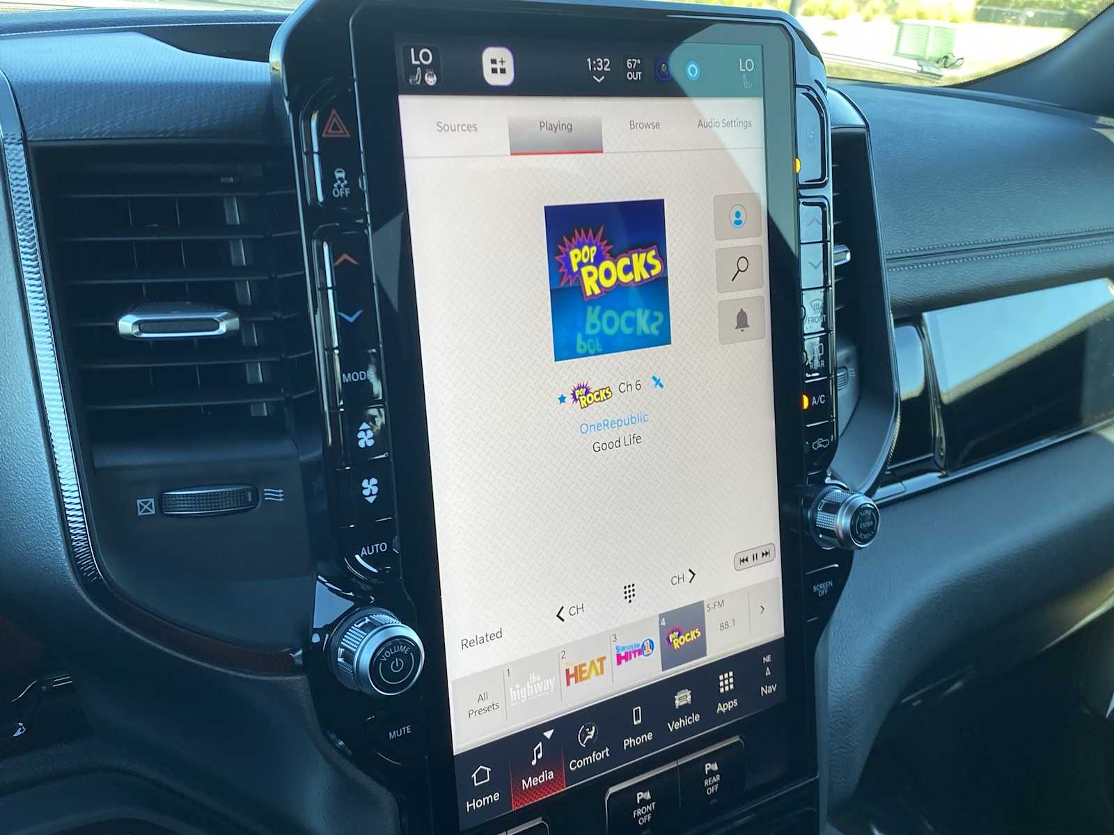 Thumbnail: 2026 RAM 1500 - 30