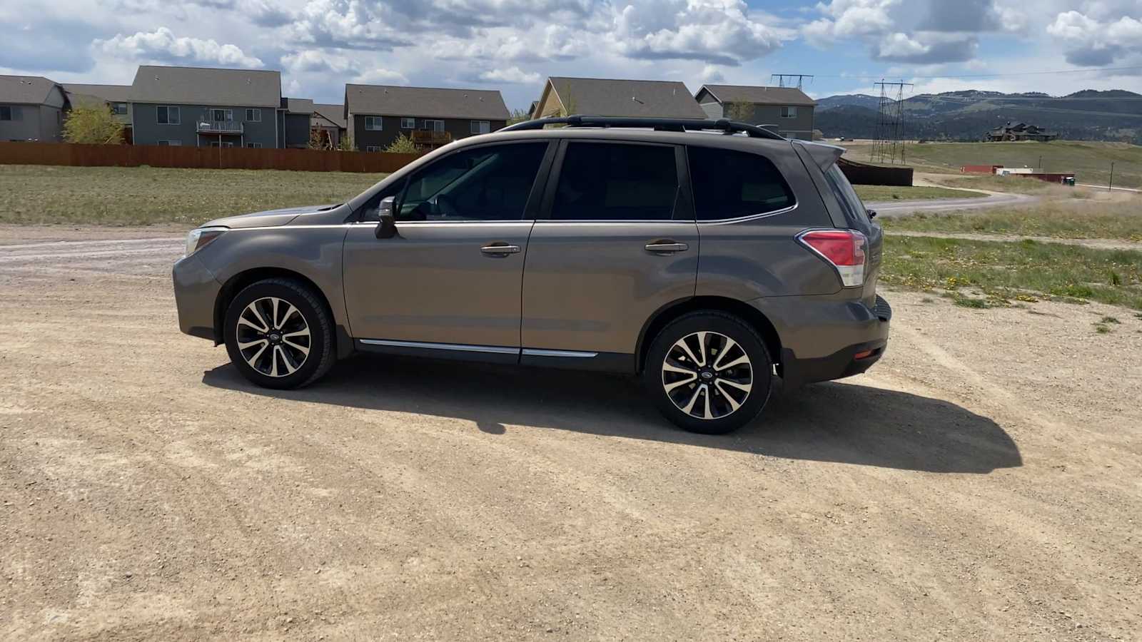 Thumbnail: 2017 Subaru Forester - 6