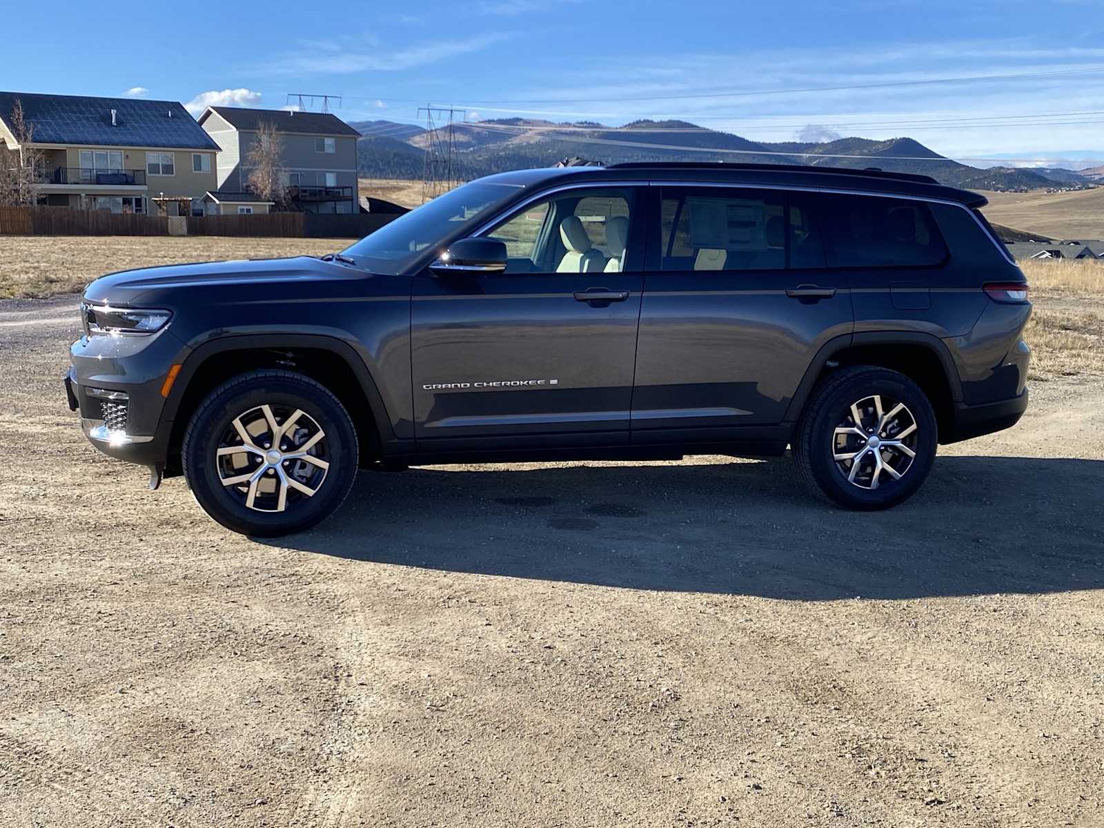 Thumbnail: 2025 Jeep Grand Cherokee - 10