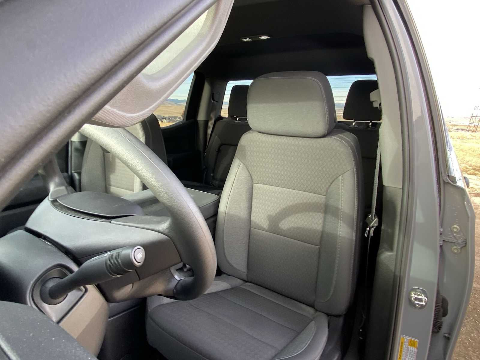 Thumbnail: 2025 Chevrolet Silverado 1500 - 15