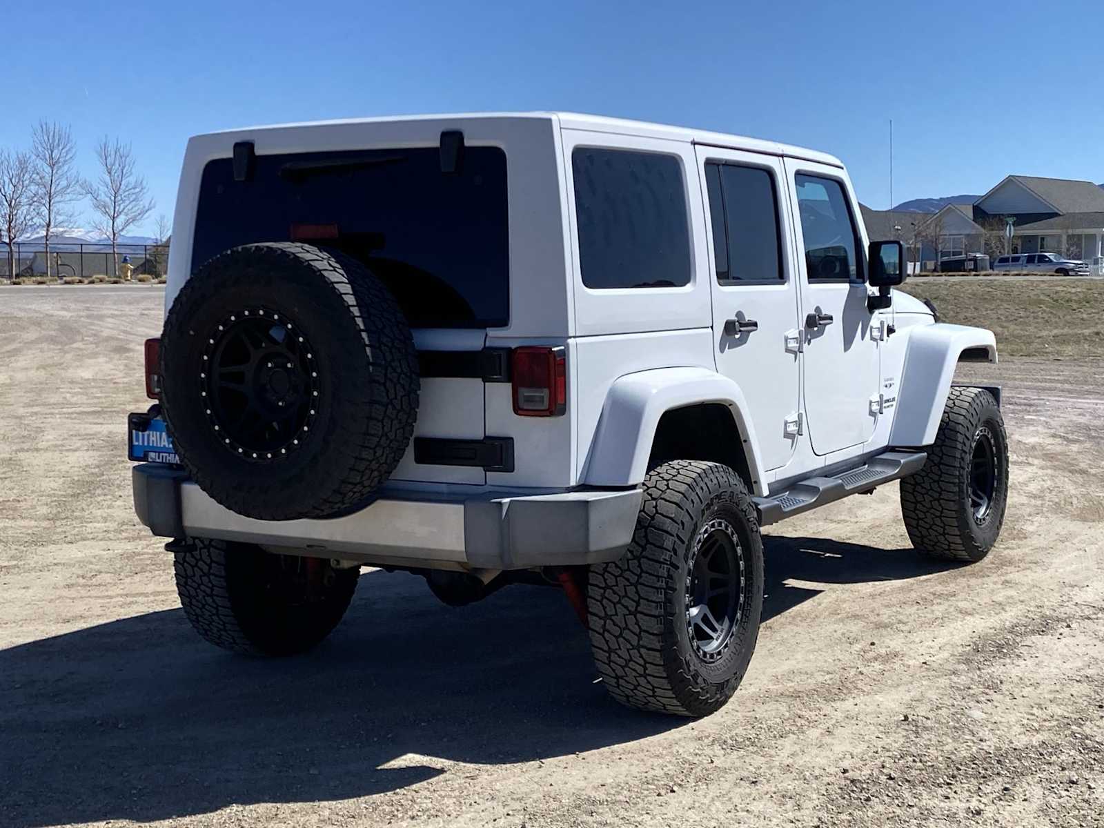 Thumbnail: 2017 Jeep Wrangler - 14