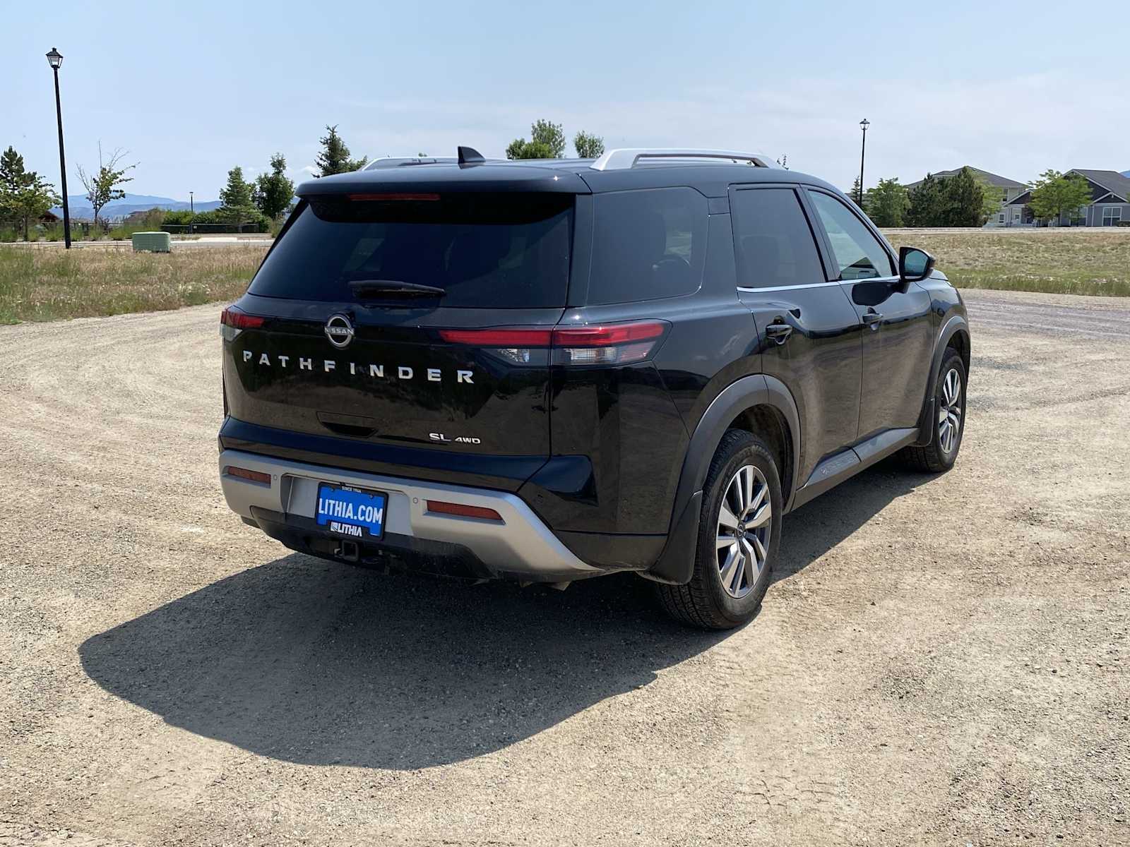 Thumbnail: 2024 Nissan Pathfinder - 12