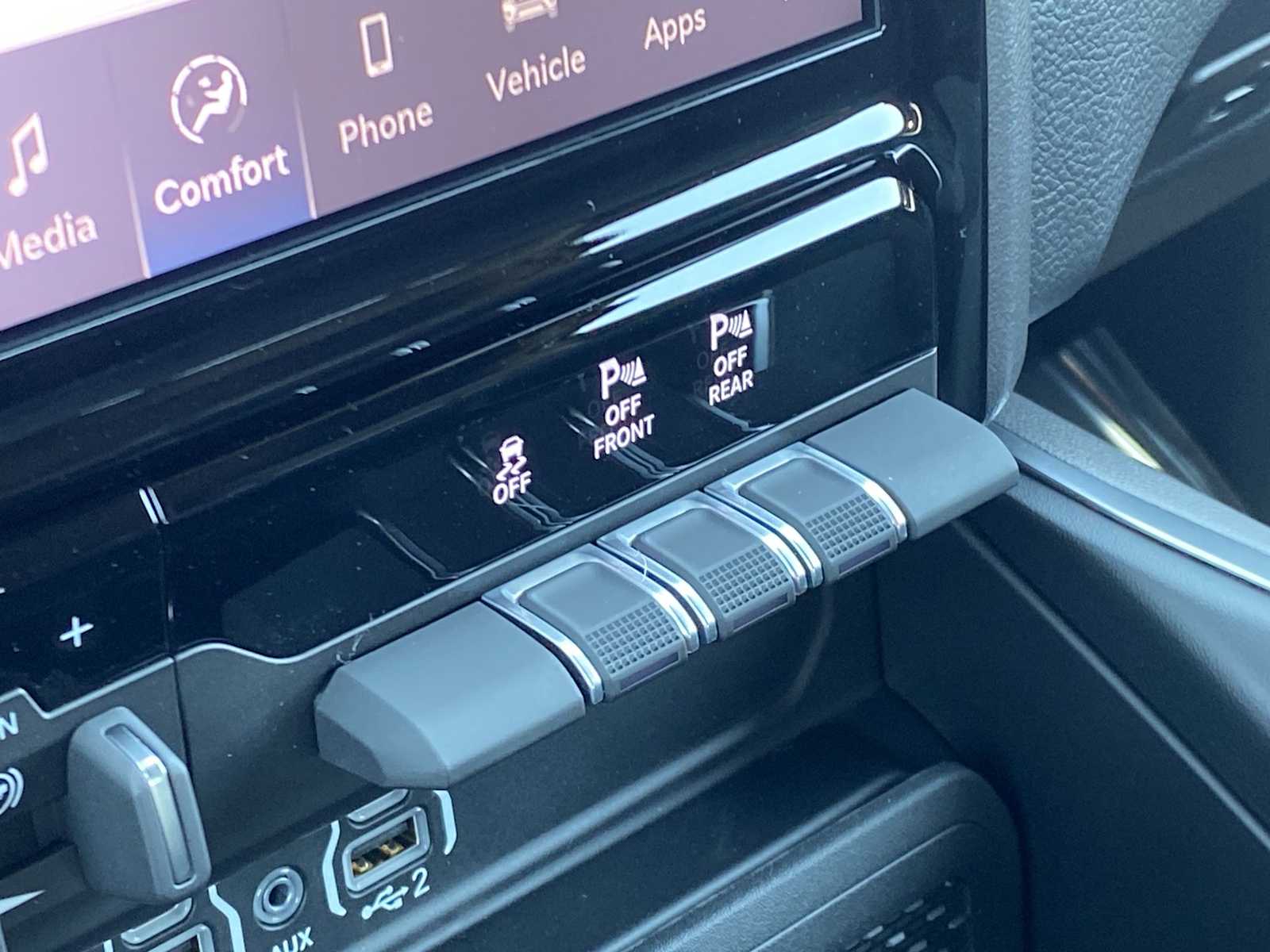 Thumbnail: 2026 RAM 1500 - 29