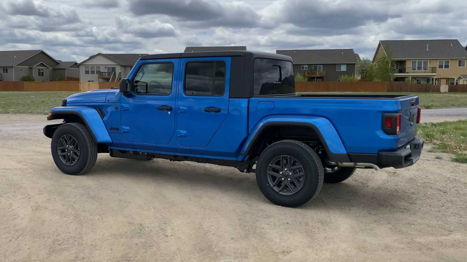 Thumbnail: 2026 Jeep Gladiator - 6