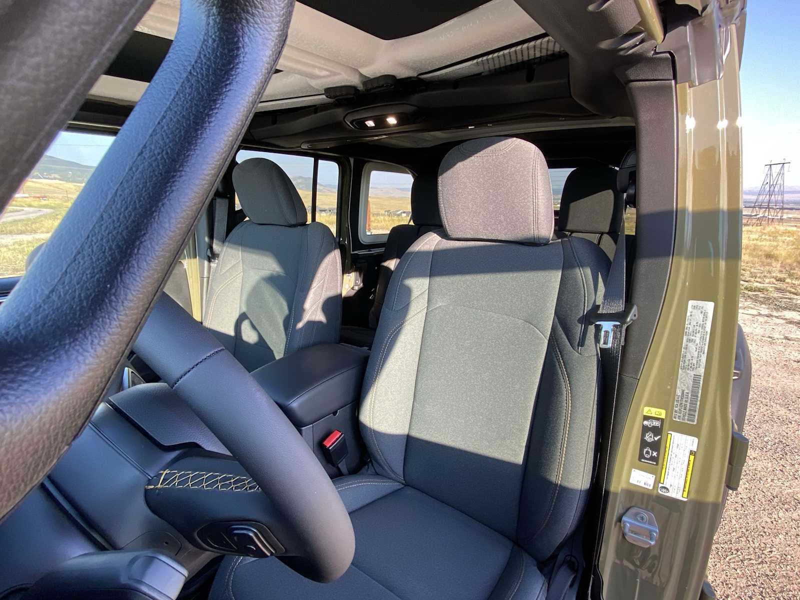 Thumbnail: 2025 Jeep Wrangler - 15