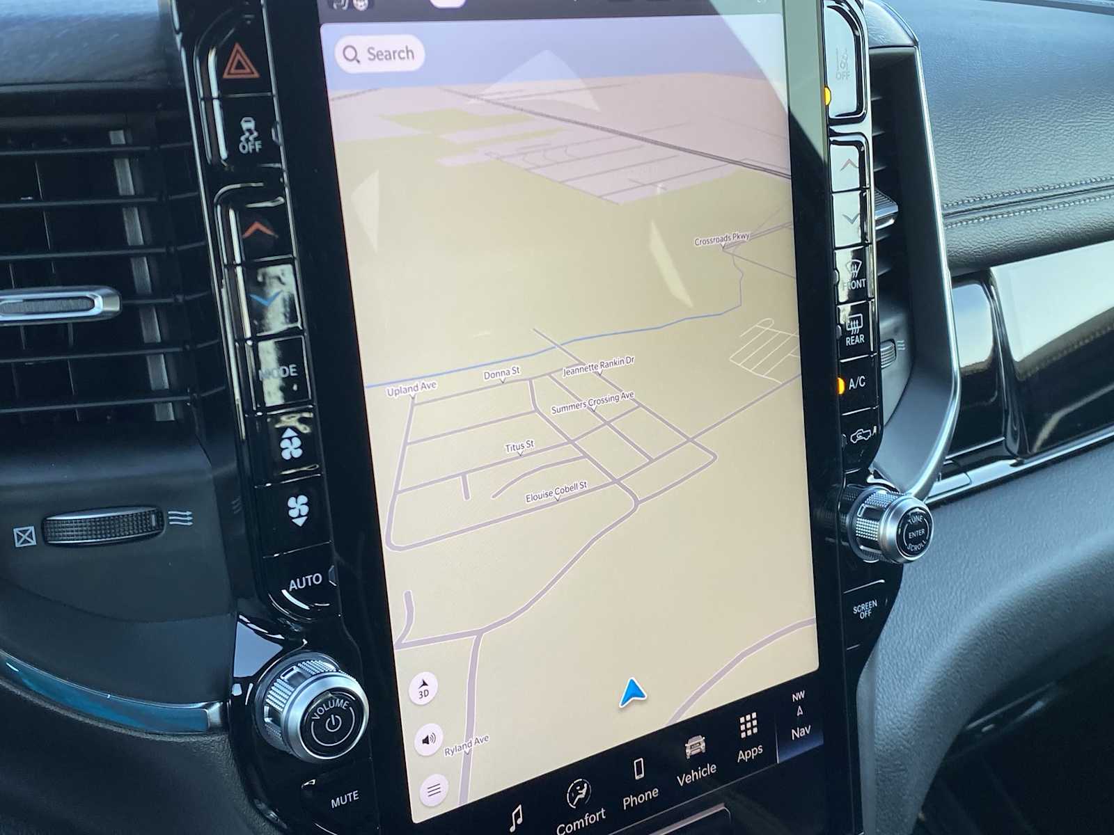 Thumbnail: 2026 RAM 1500 - 27