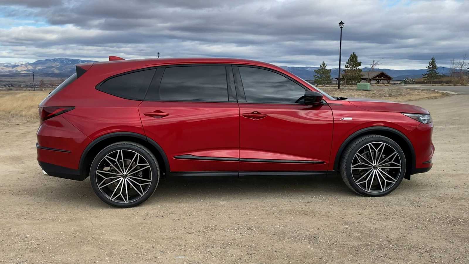 Thumbnail: 2022 Acura MDX - 9