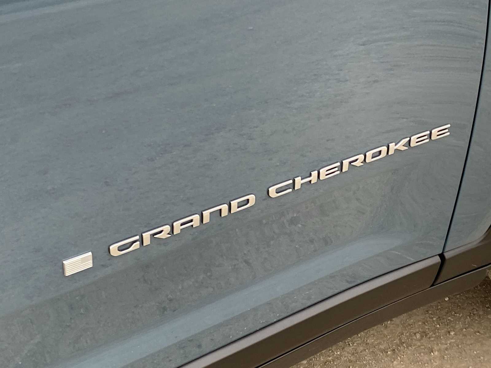 Thumbnail: 2026 Jeep Grand Cherokee - 15