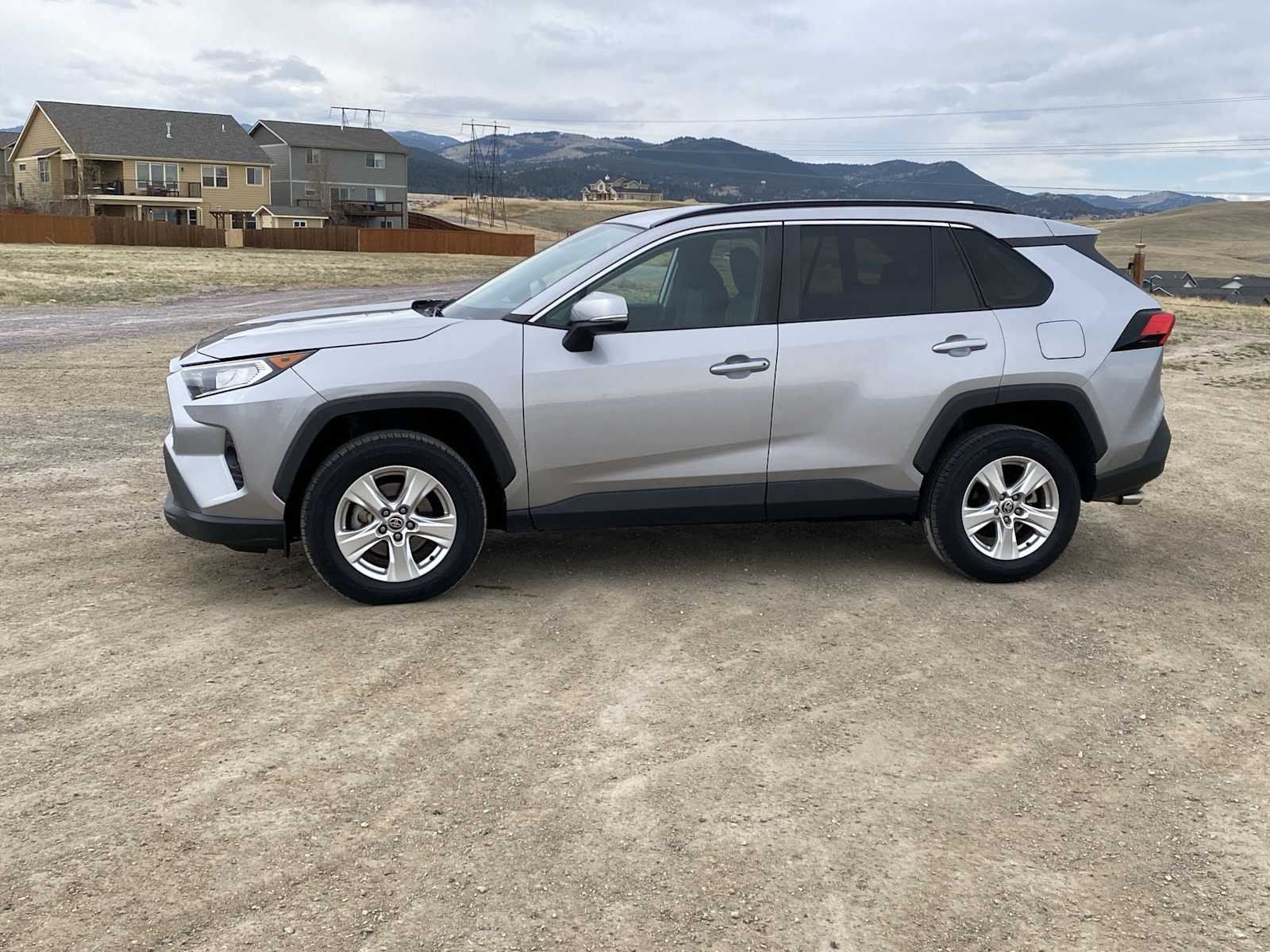 Thumbnail: 2021 Toyota RAV4 - 10
