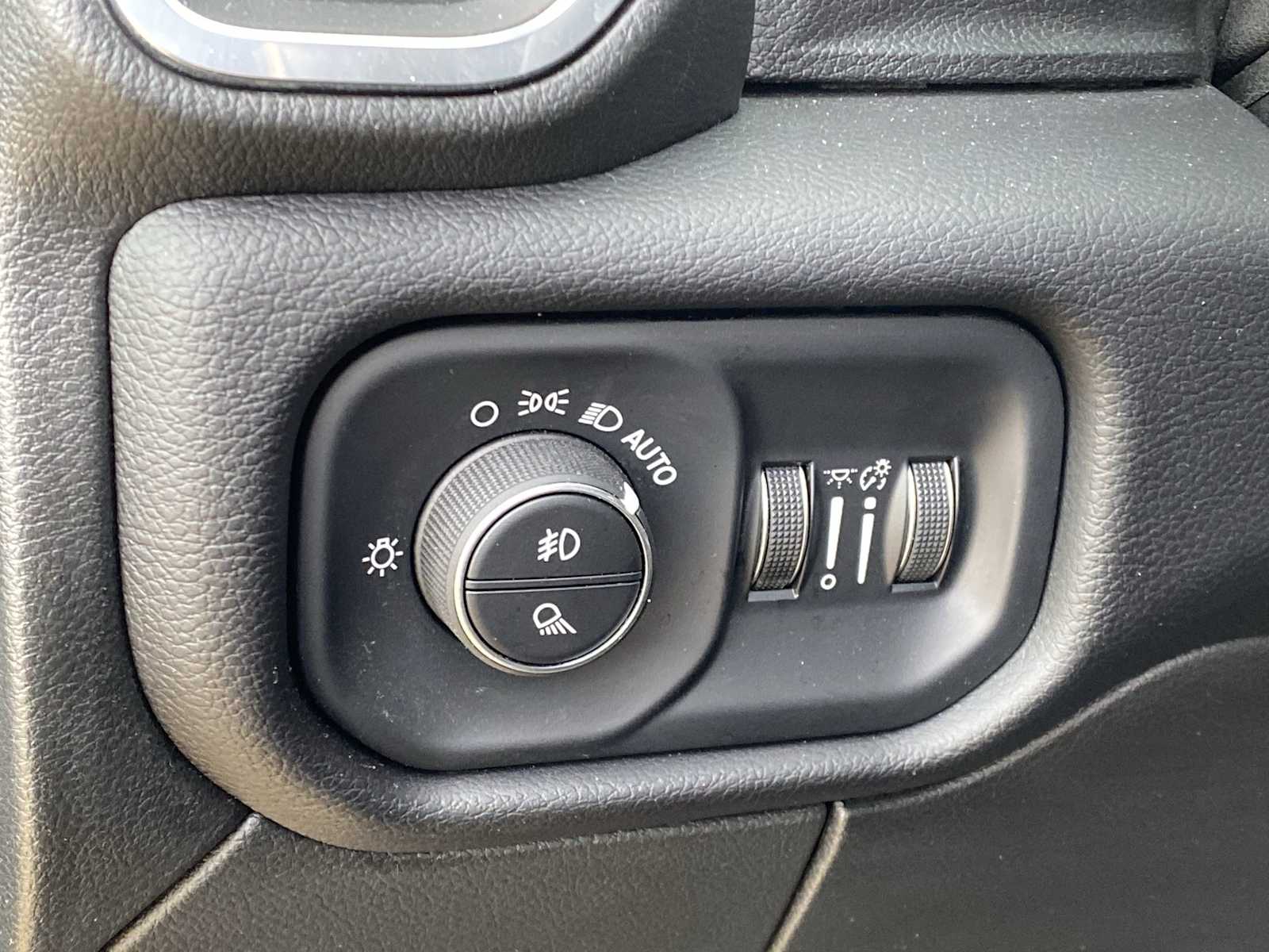 Thumbnail: 2025 RAM 3500 - 22