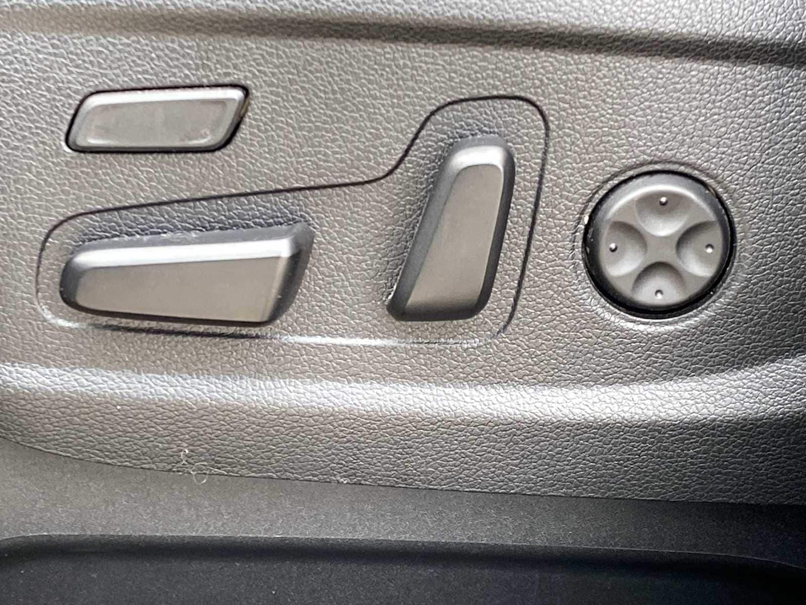 Thumbnail: 2021 Hyundai Palisade - 21