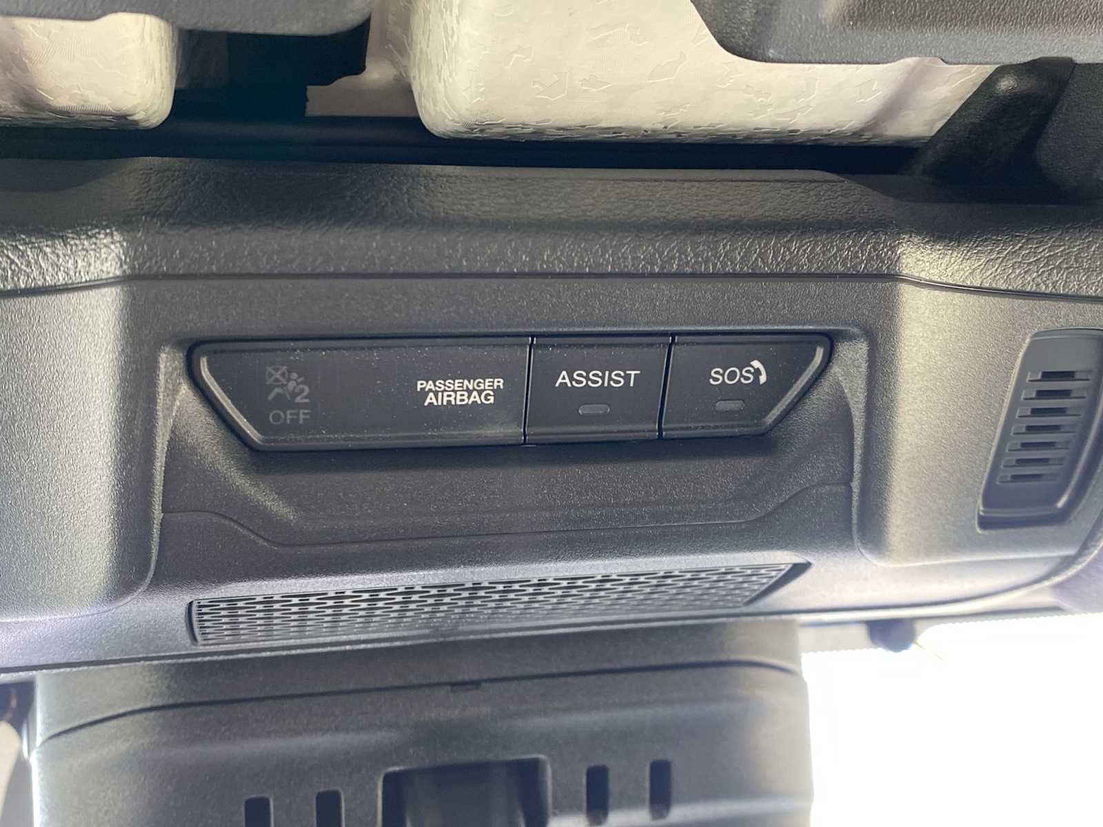 Thumbnail: 2026 Jeep Gladiator - 18