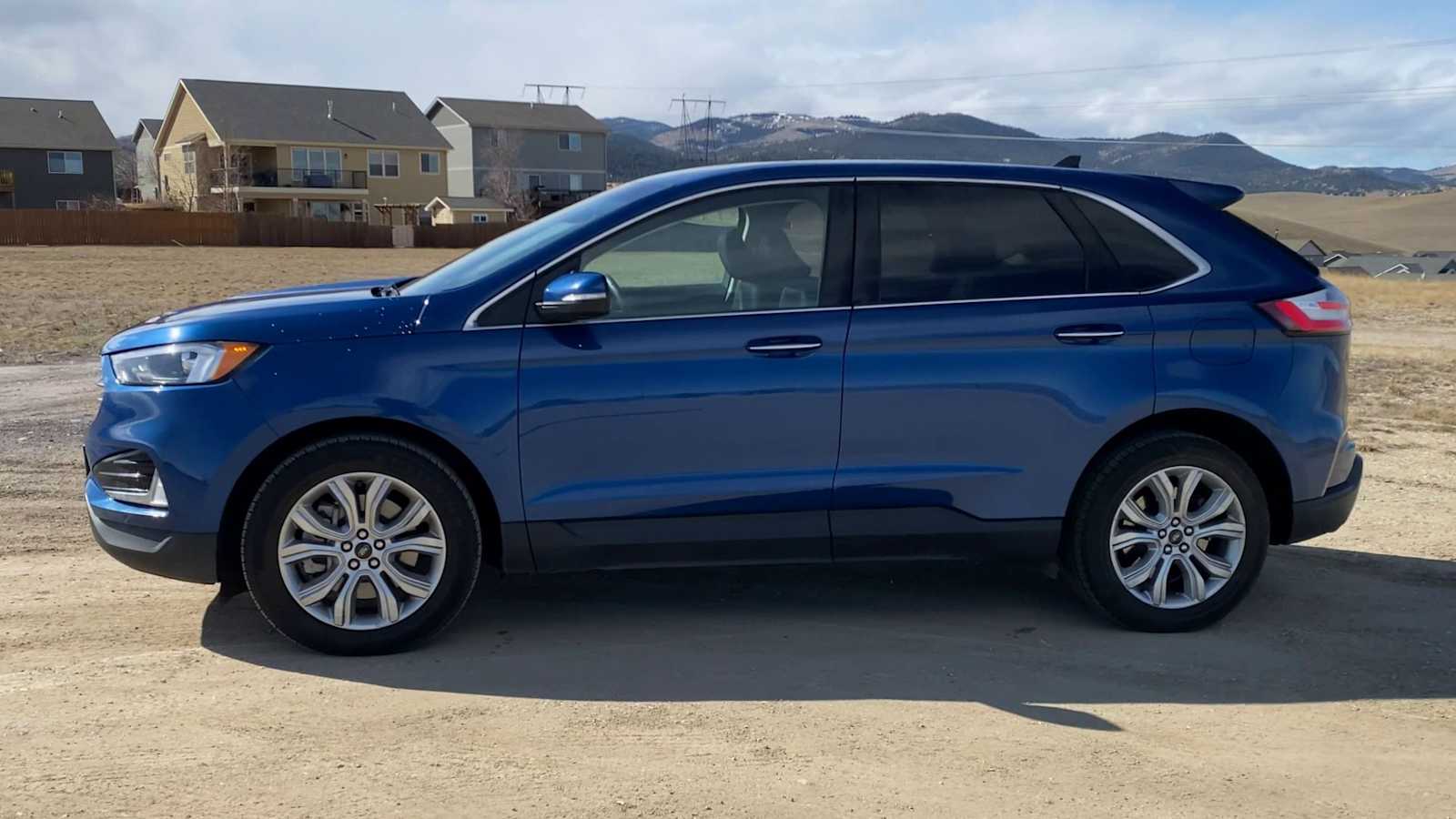 Thumbnail: 2023 Ford Edge - 5