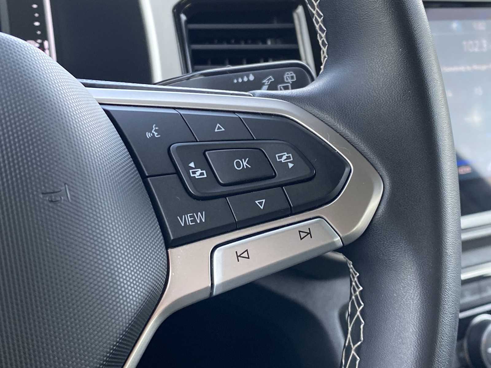 Thumbnail: 2023 Volkswagen Atlas - 26