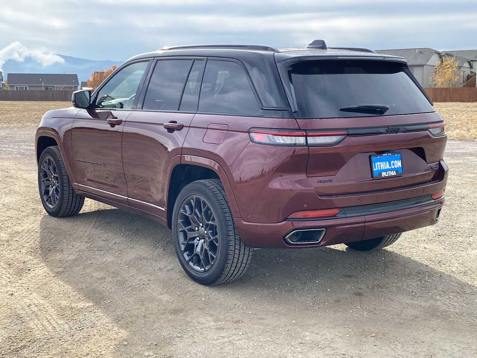 Thumbnail: 2025 Jeep Grand Cherokee - 11