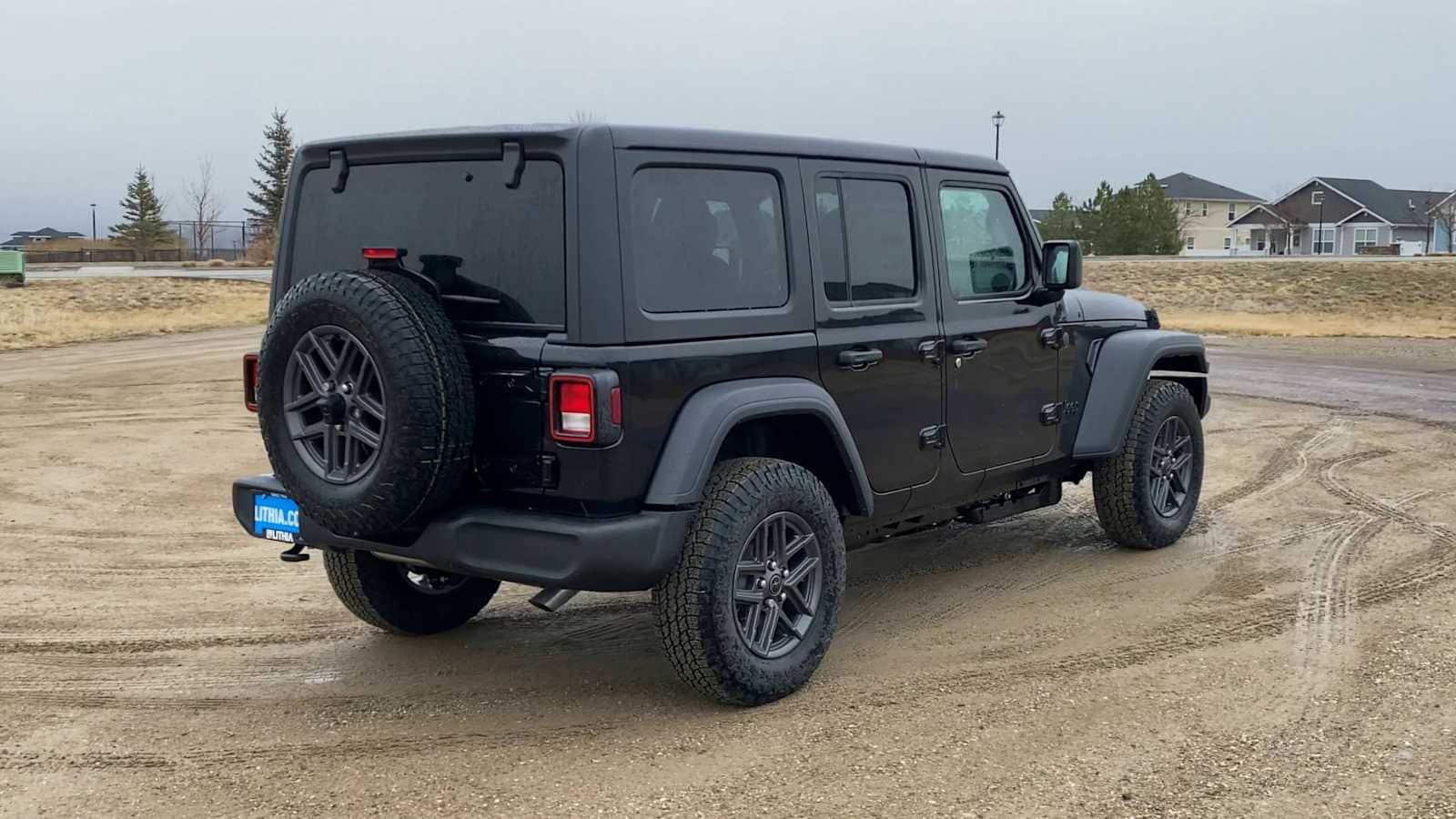 Thumbnail: 2026 Jeep Wrangler - 8