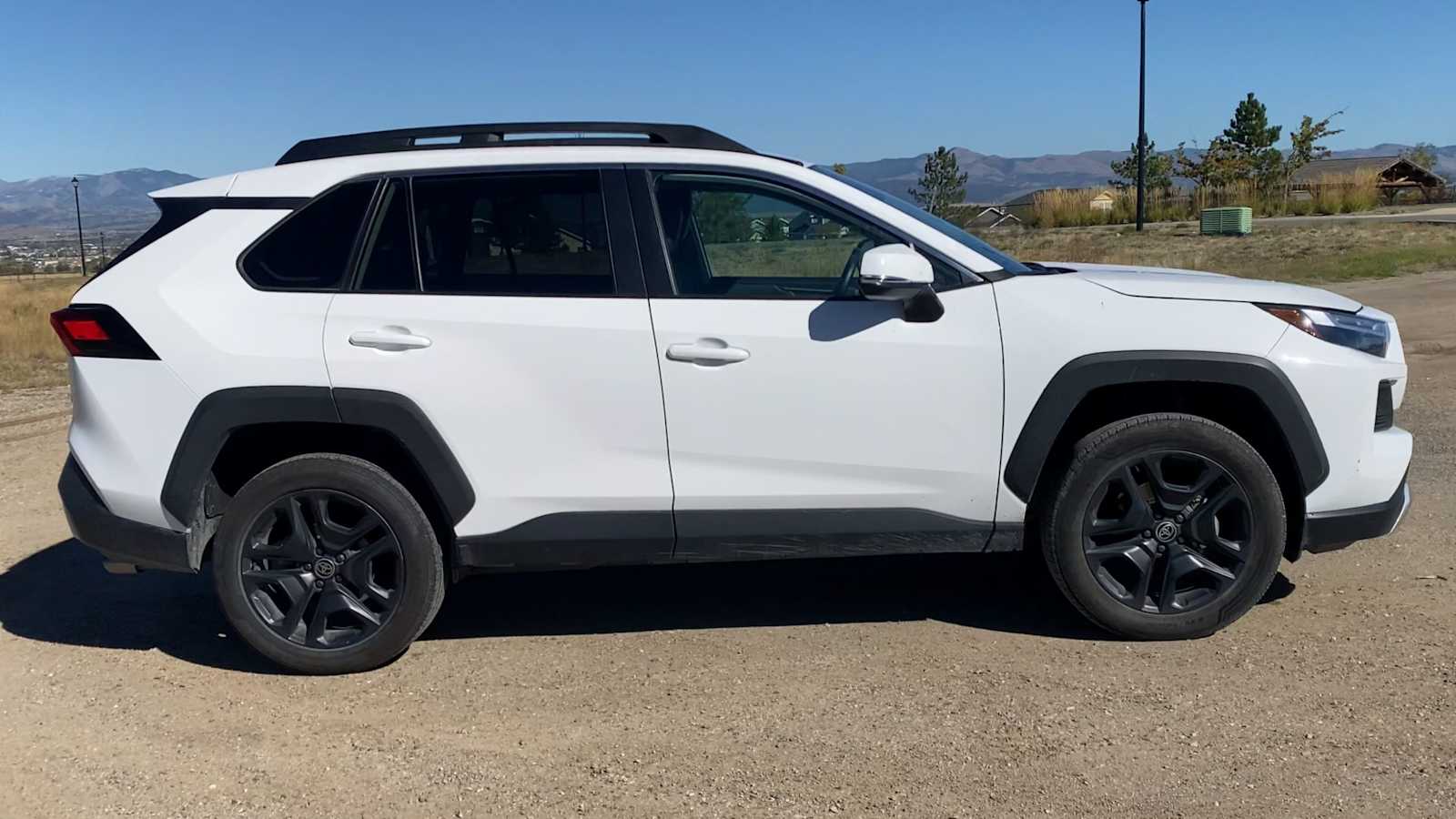 Thumbnail: 2023 Toyota RAV4 - 9