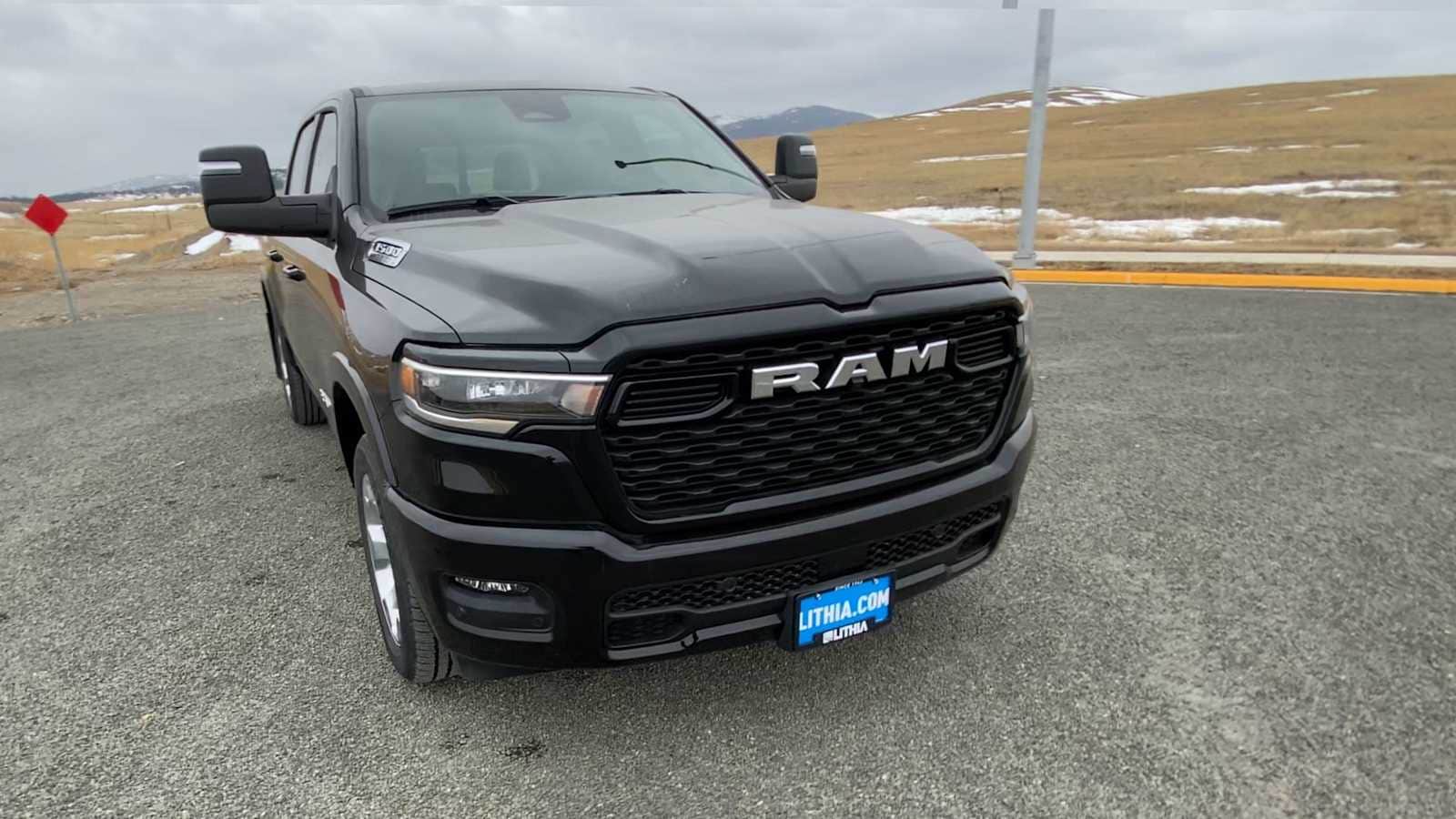 Thumbnail: 2025 RAM 1500 - 3