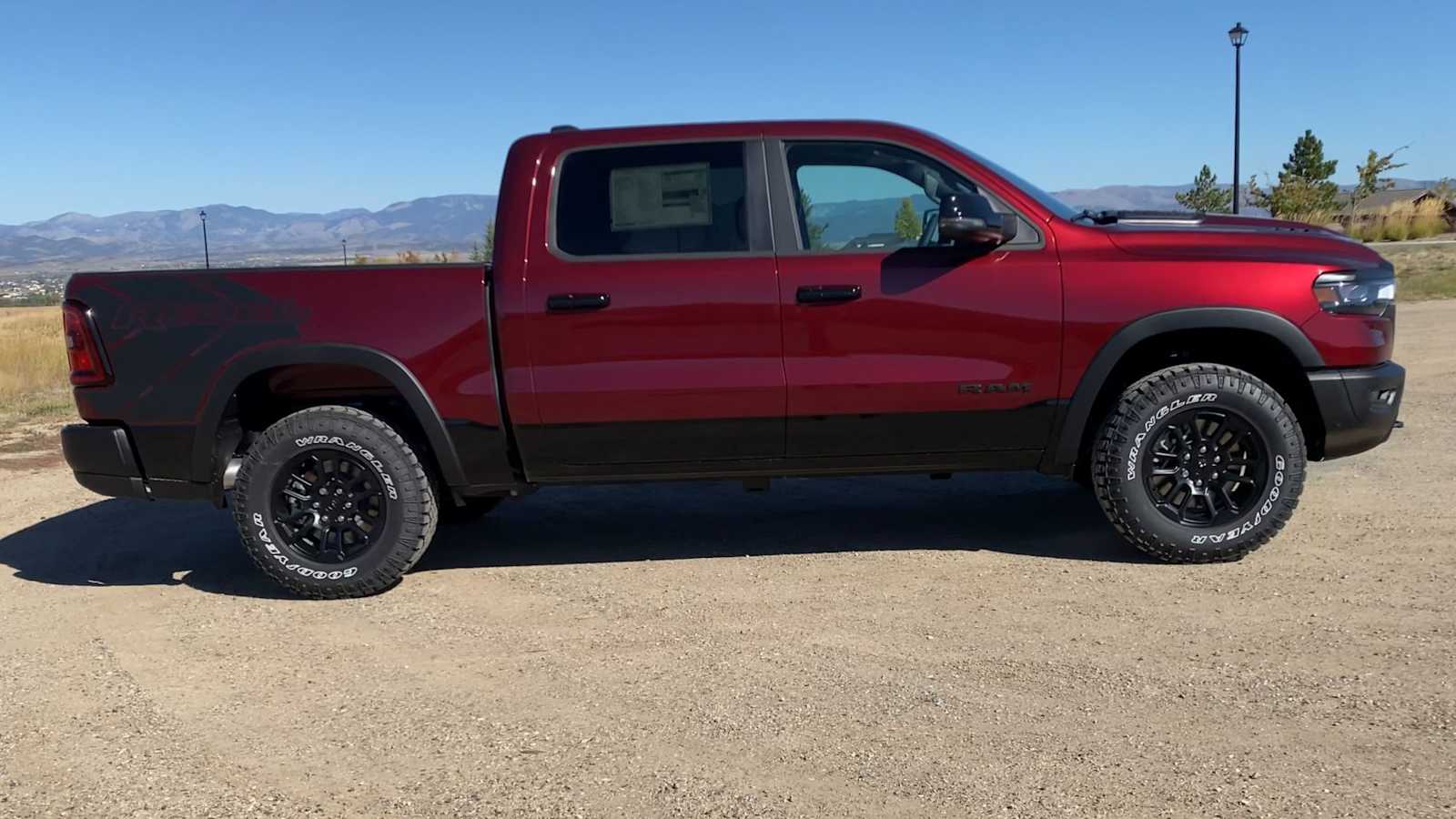 Thumbnail: 2026 RAM 1500 - 9