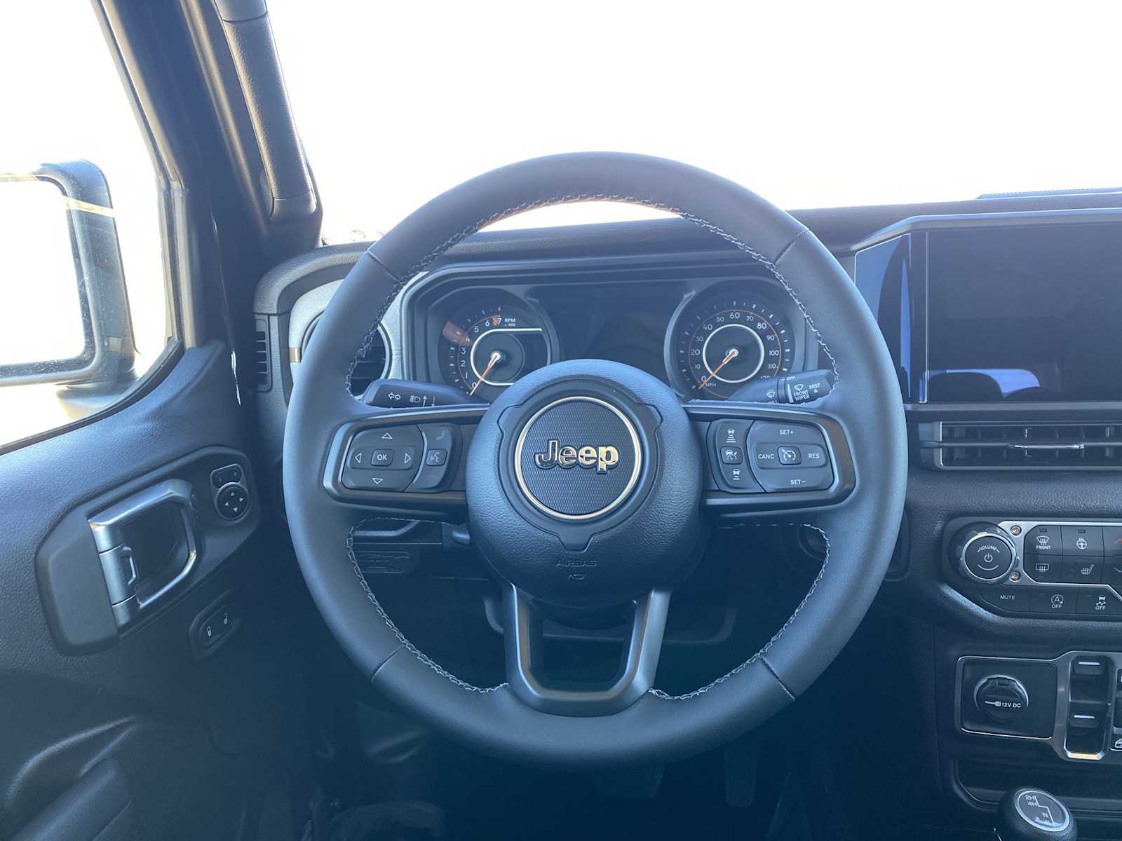 Thumbnail: 2026 Jeep Gladiator - 30