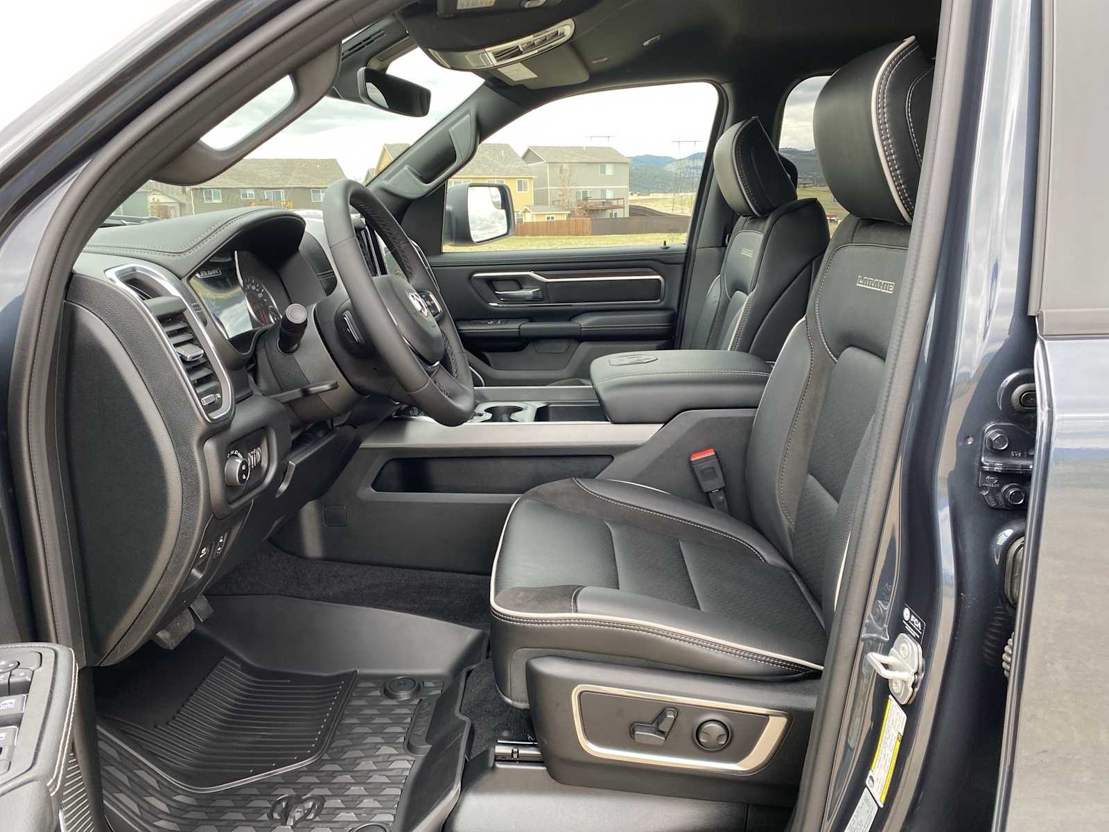 Thumbnail: 2026 RAM 1500 - 17