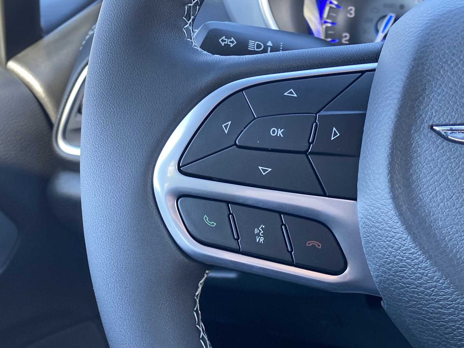 Thumbnail: 2026 Chrysler Pacifica - 31