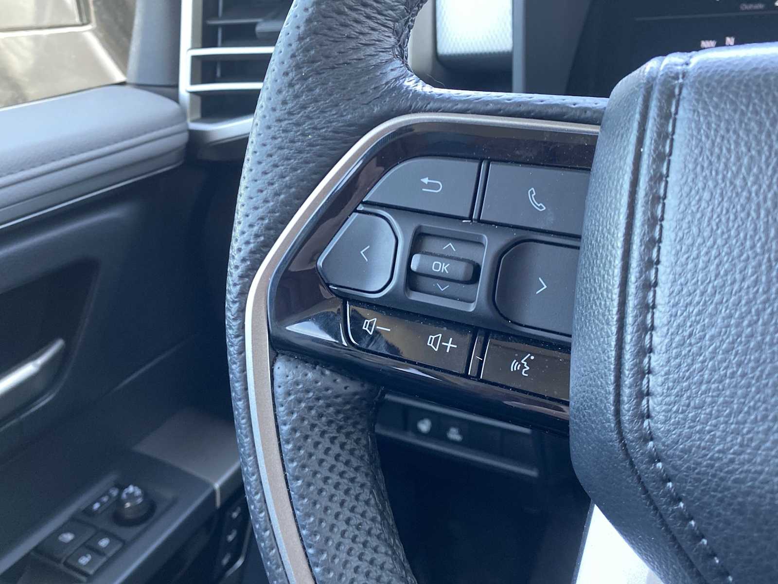 Thumbnail: 2024 Toyota Tundra - 30