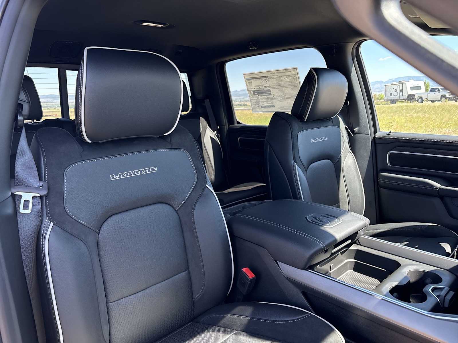 Thumbnail: 2026 RAM 1500 - 17