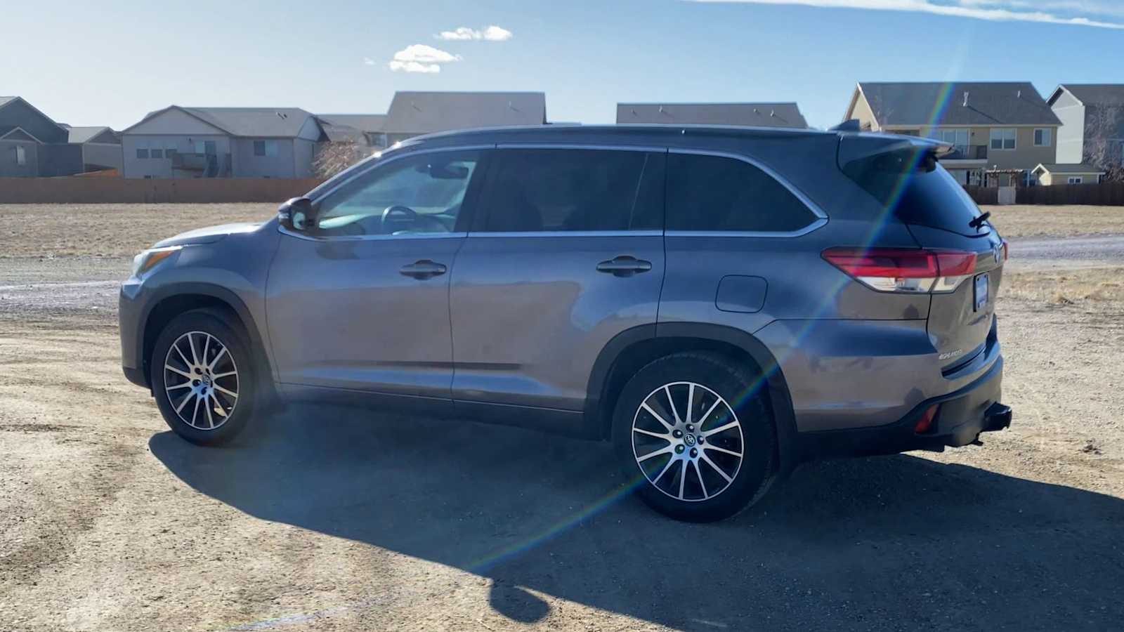 Thumbnail: 2018 Toyota Highlander - 6