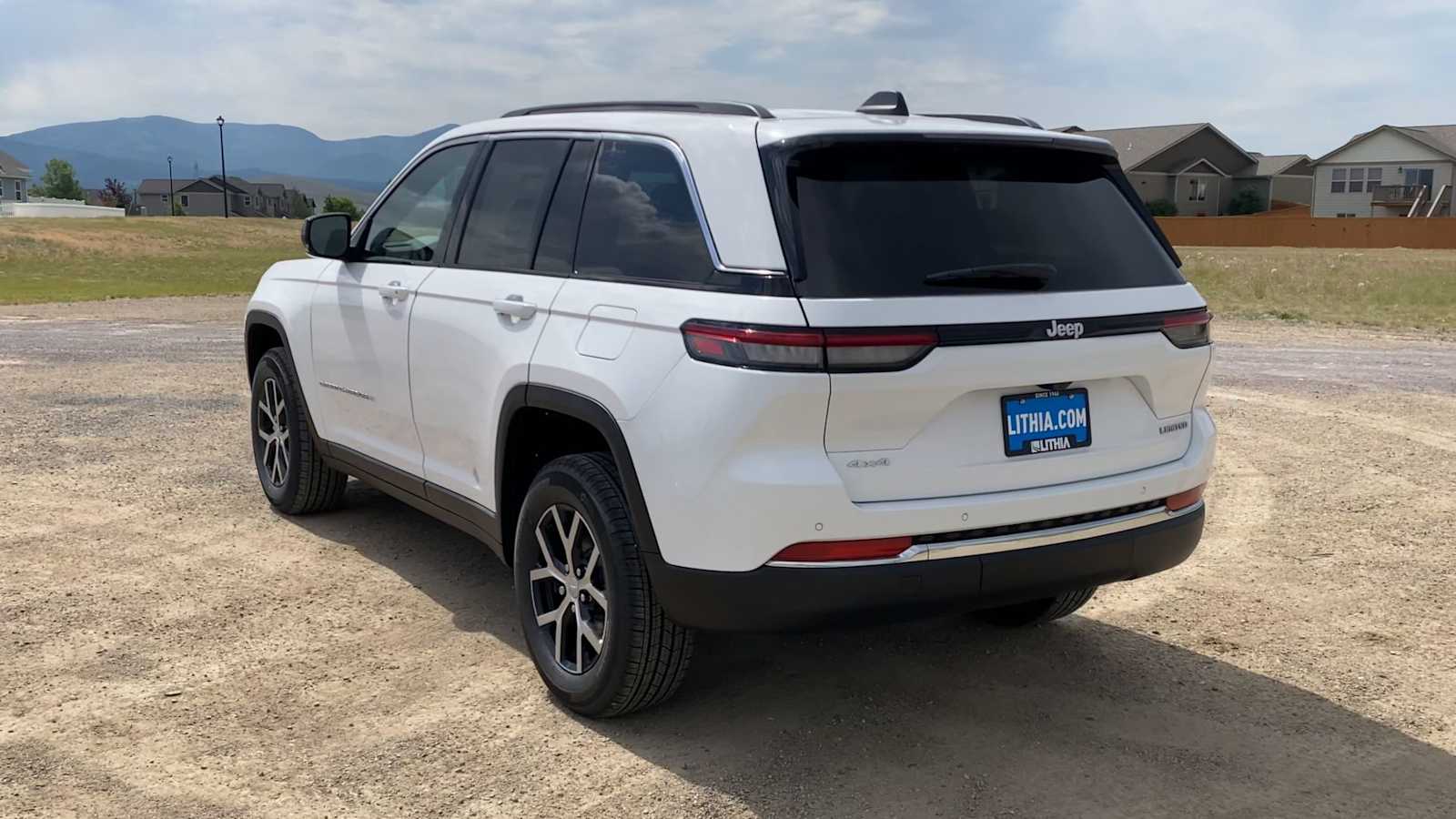 Thumbnail: 2025 Jeep Grand Cherokee - 7