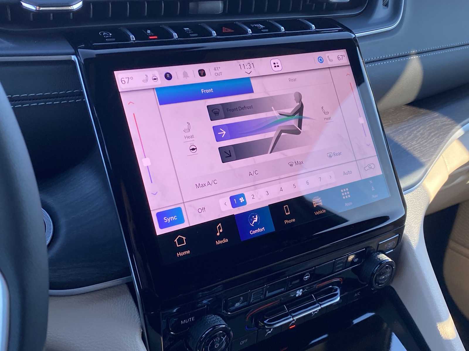 Thumbnail: 2025 Jeep Grand Cherokee - 29