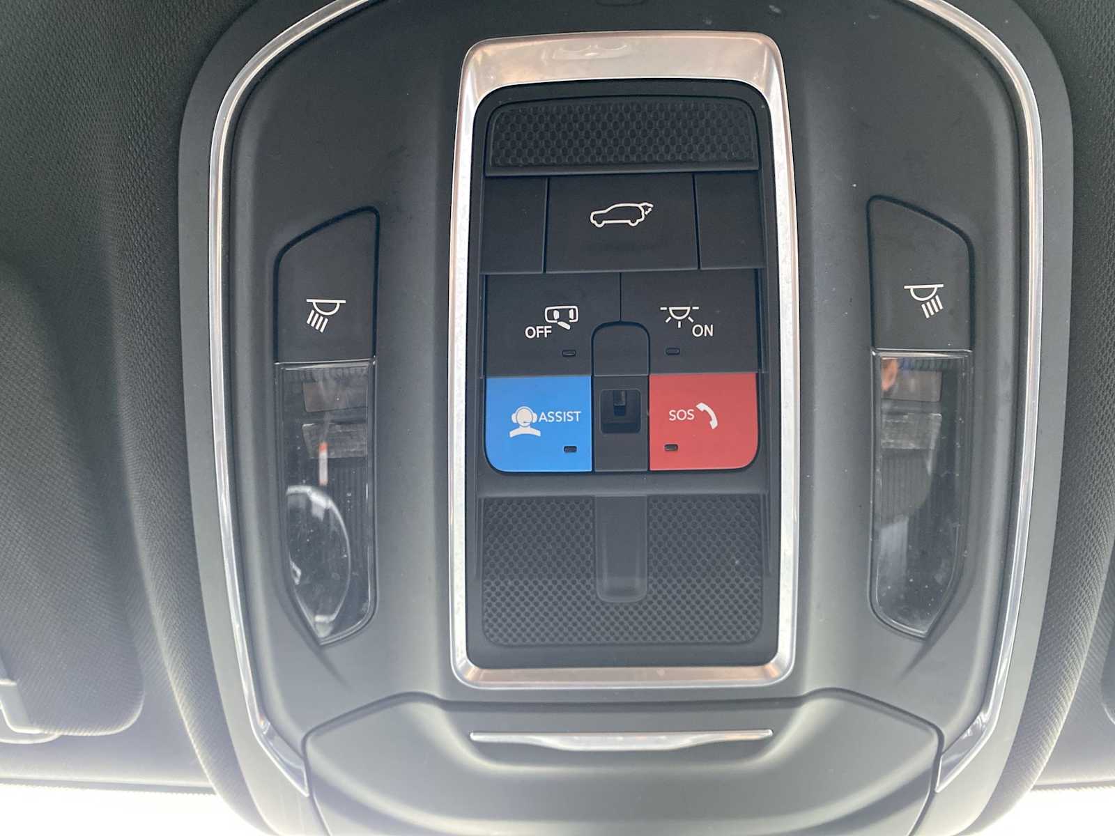 Thumbnail: 2021 Jeep Grand Cherokee L - 22