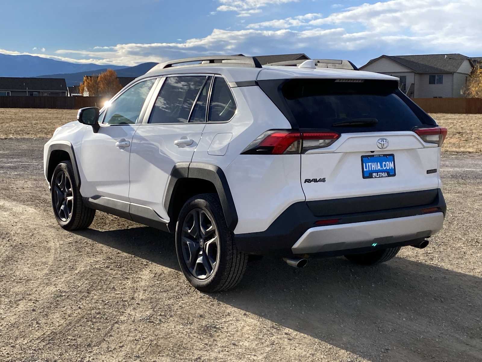 Thumbnail: 2024 Toyota RAV4 - 11