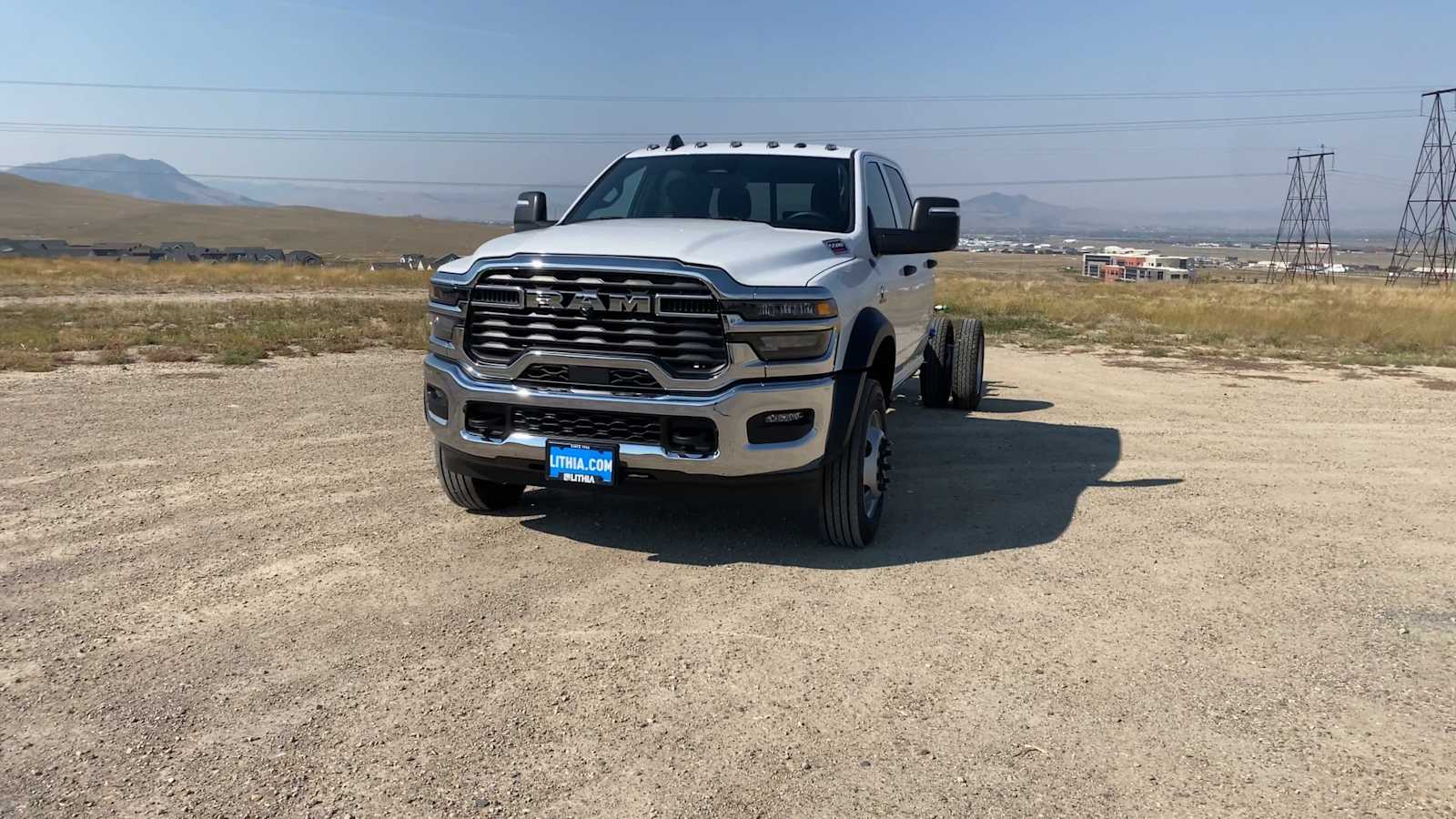 2026 Ram 5500 Tradesman photo 4