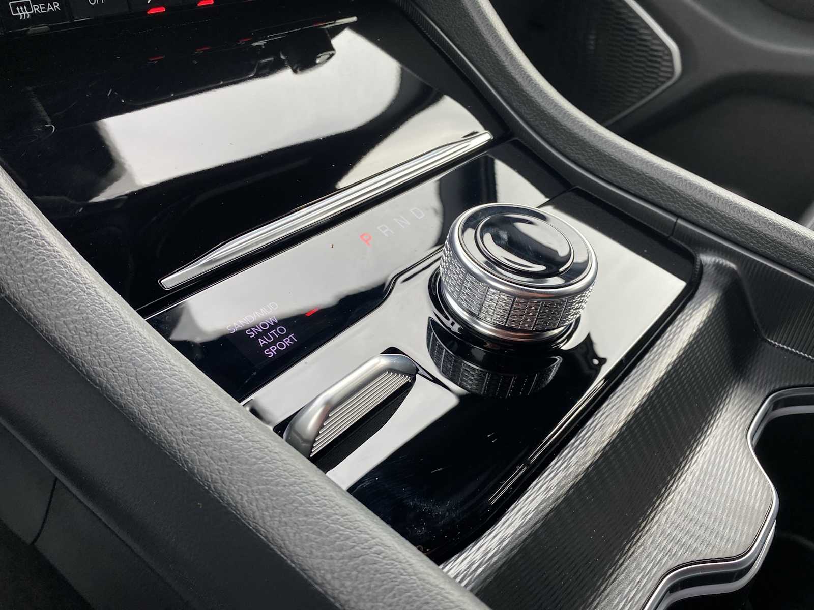 Thumbnail: 2025 Jeep Grand Cherokee - 17