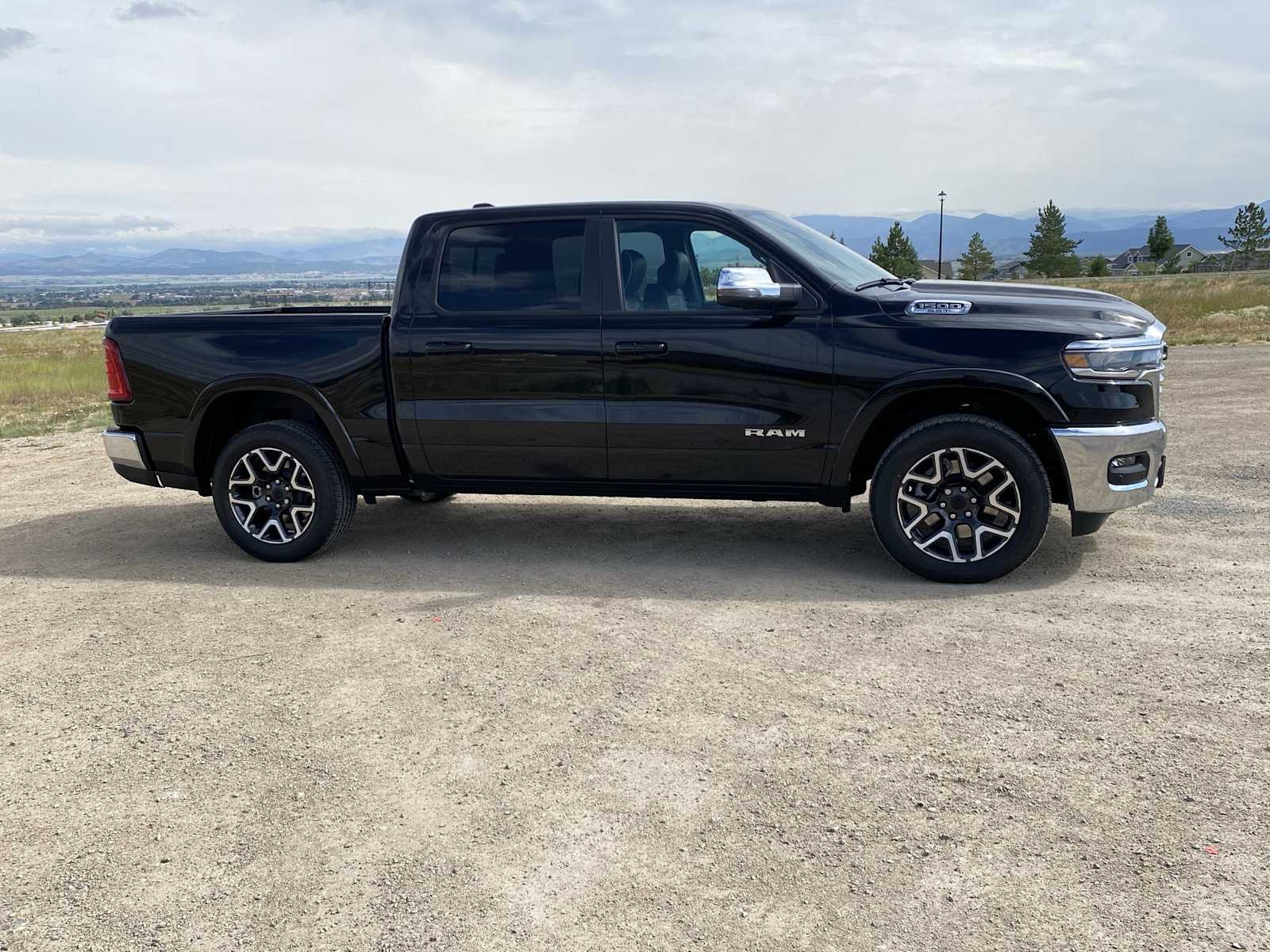 Thumbnail: 2025 RAM 1500 - 22