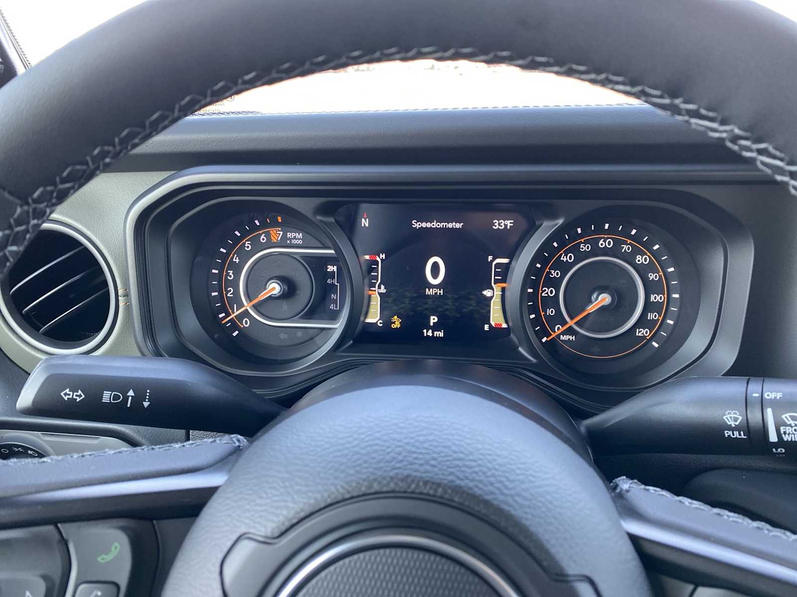 Thumbnail: 2026 Jeep Gladiator - 15