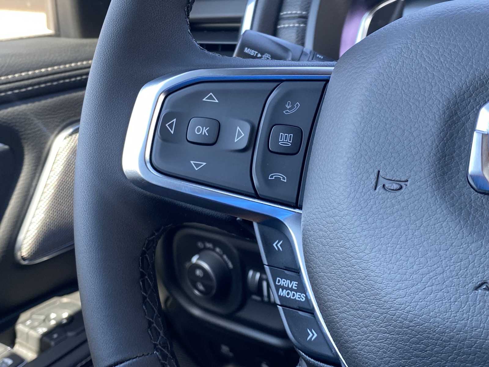 Thumbnail: 2026 RAM 1500 - 26