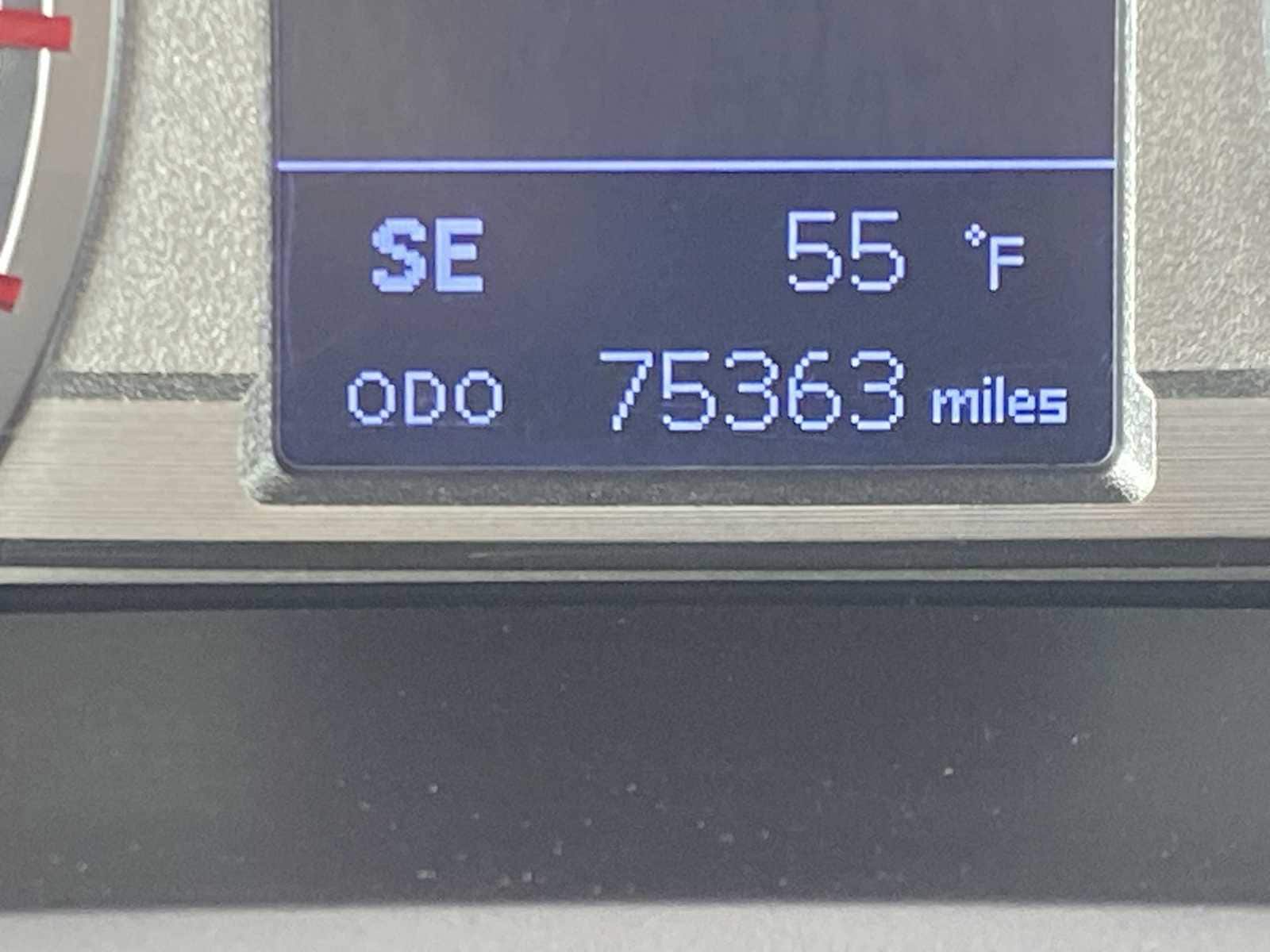 Thumbnail: 2018 Toyota 4Runner - 18