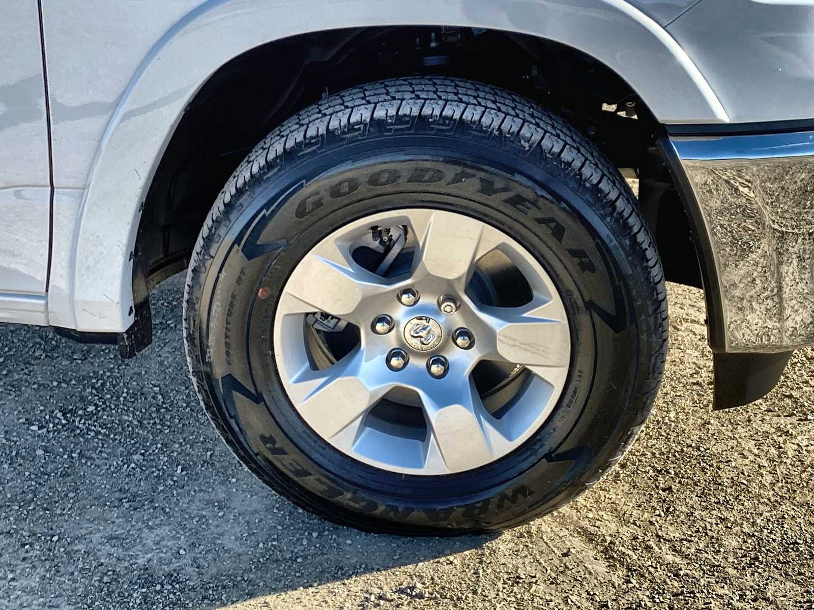 Thumbnail: 2025 RAM 1500 - 15