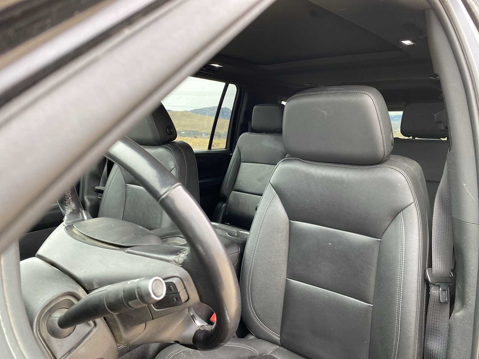 Thumbnail: 2022 Chevrolet Suburban - 15