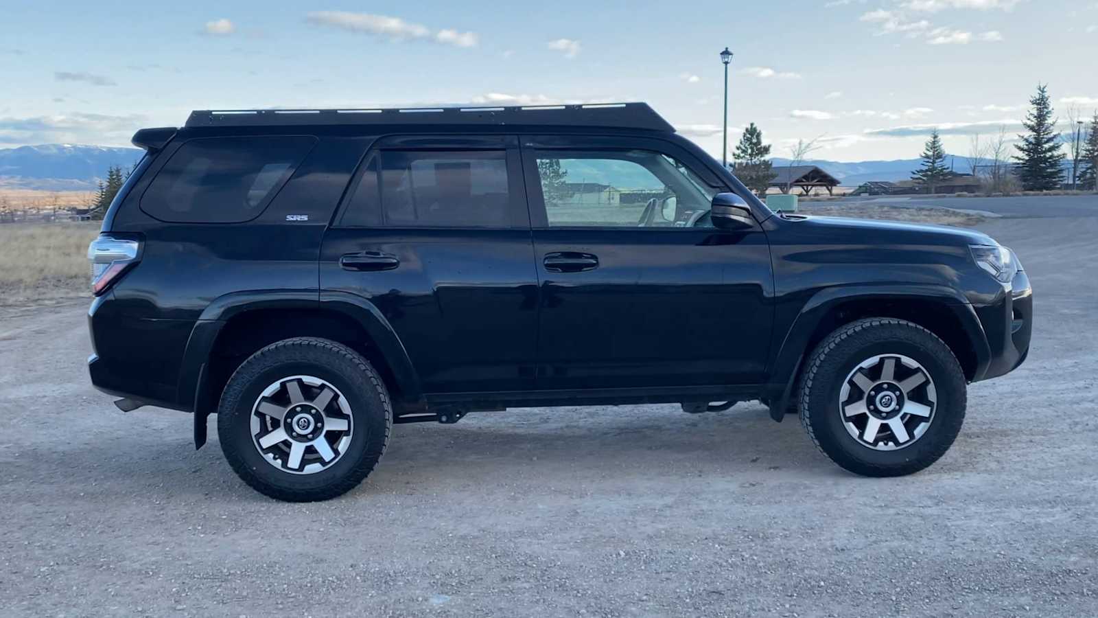 Thumbnail: 2019 Toyota 4Runner - 9