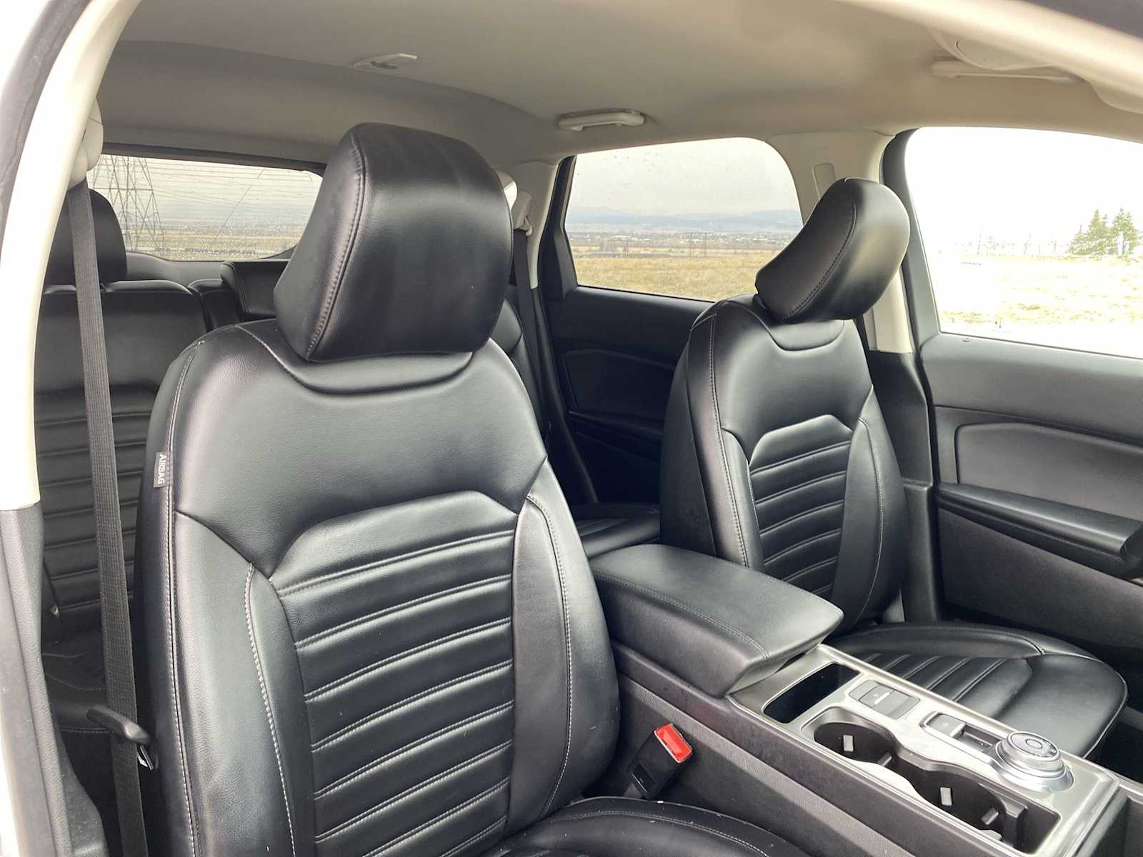 Thumbnail: 2023 Ford Edge - 18