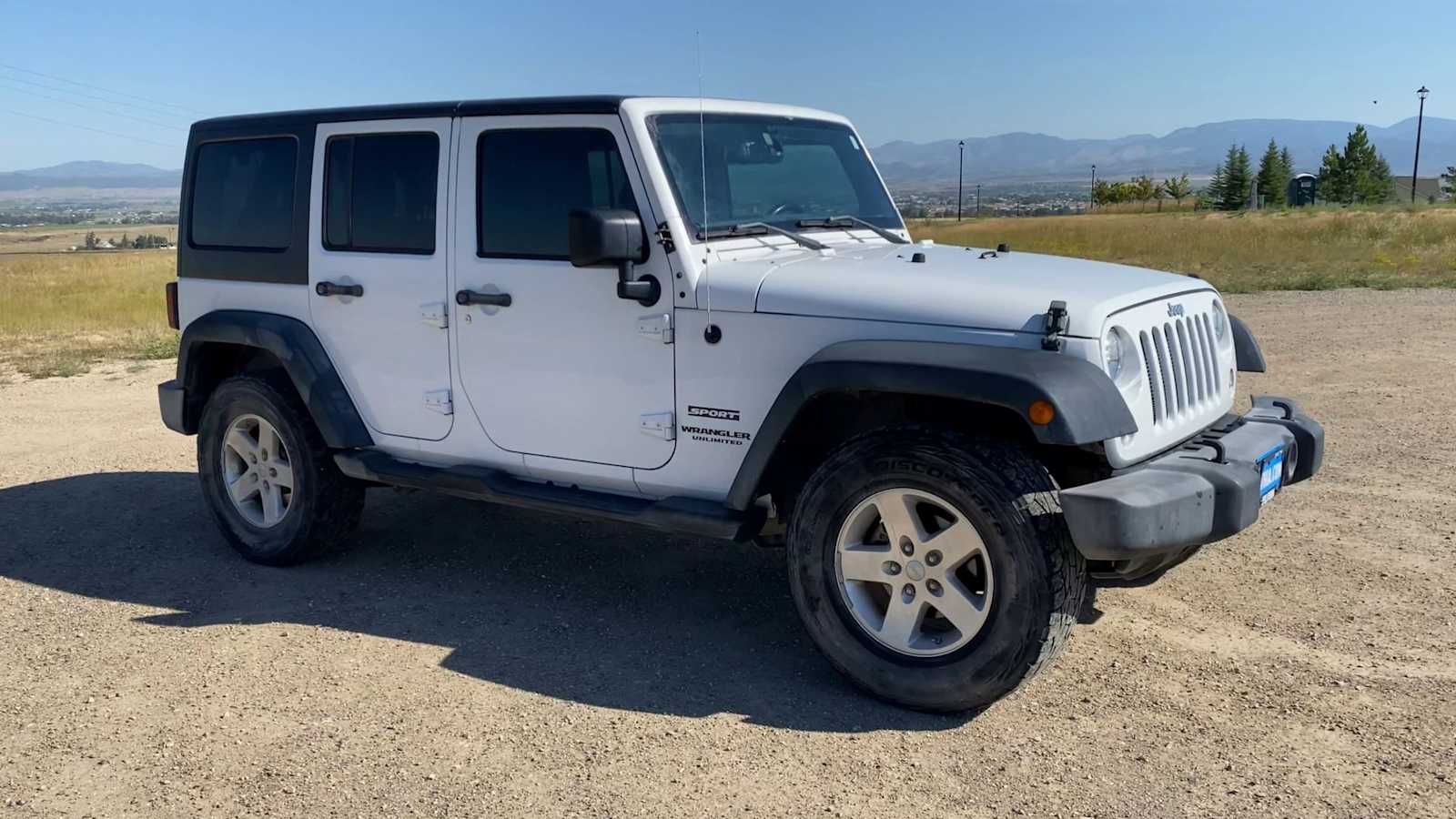 Thumbnail: 2016 Jeep Wrangler - 2