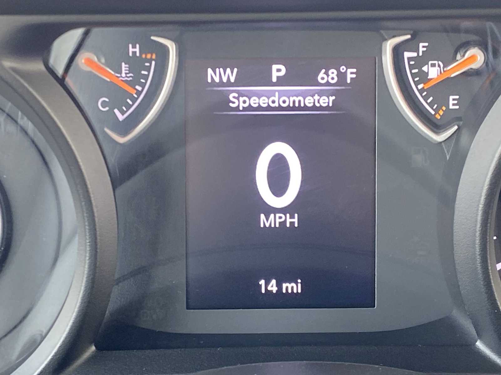 Thumbnail: 2025 Jeep Gladiator - 19